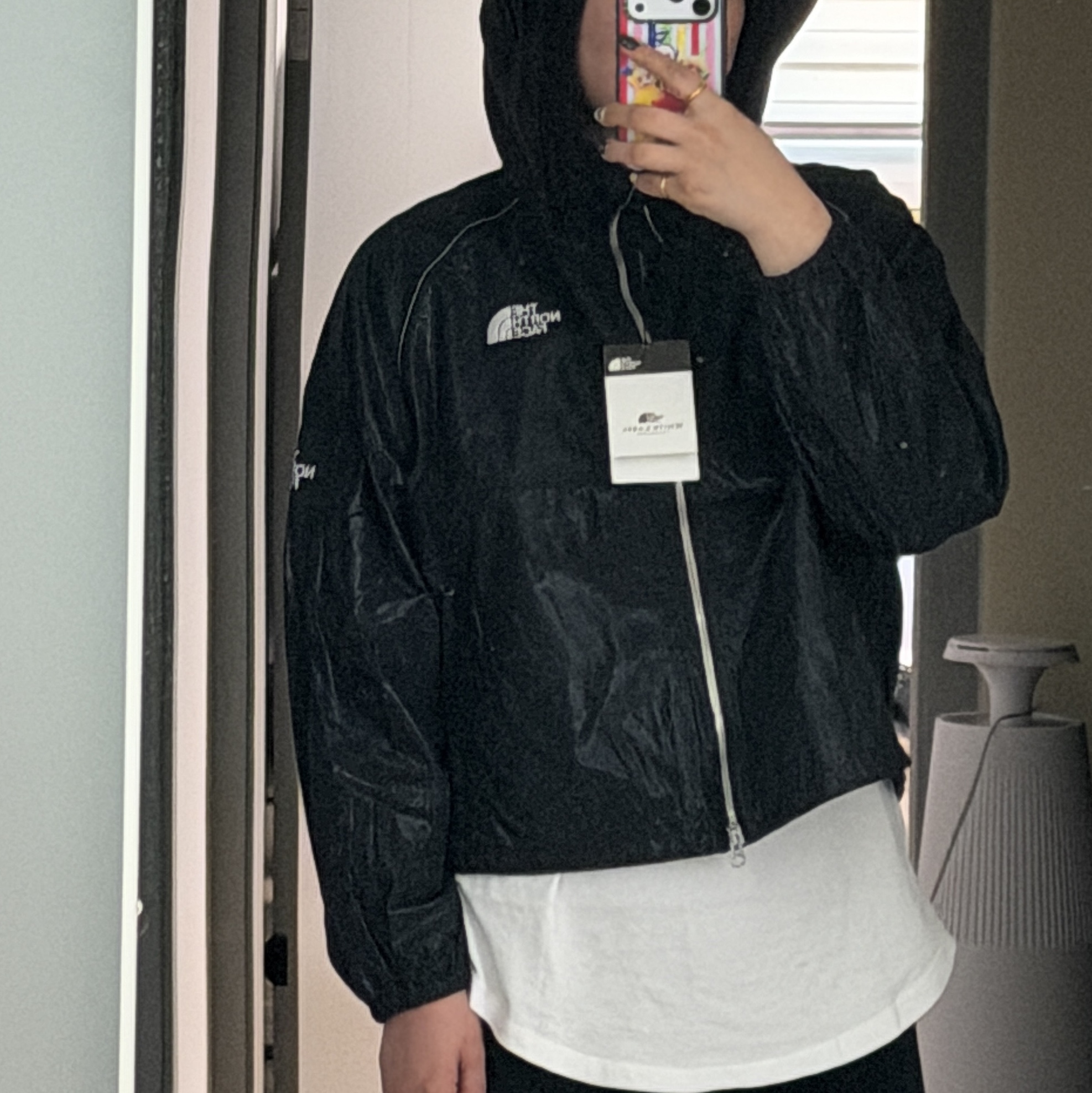 (W) The North Face White Label Novelty Olema Hoodie Black 착용 스타일