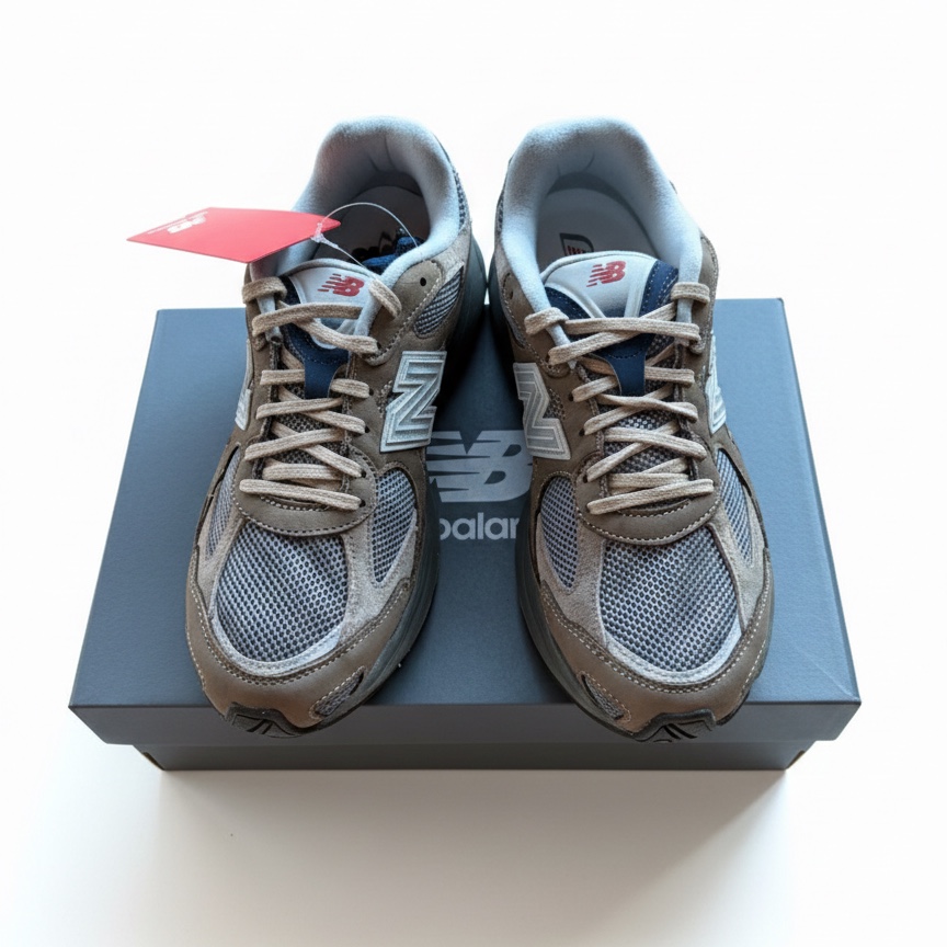 New Balance x Khakis 2010 Abzorb Shadow Brown 착용 스타일 - 2