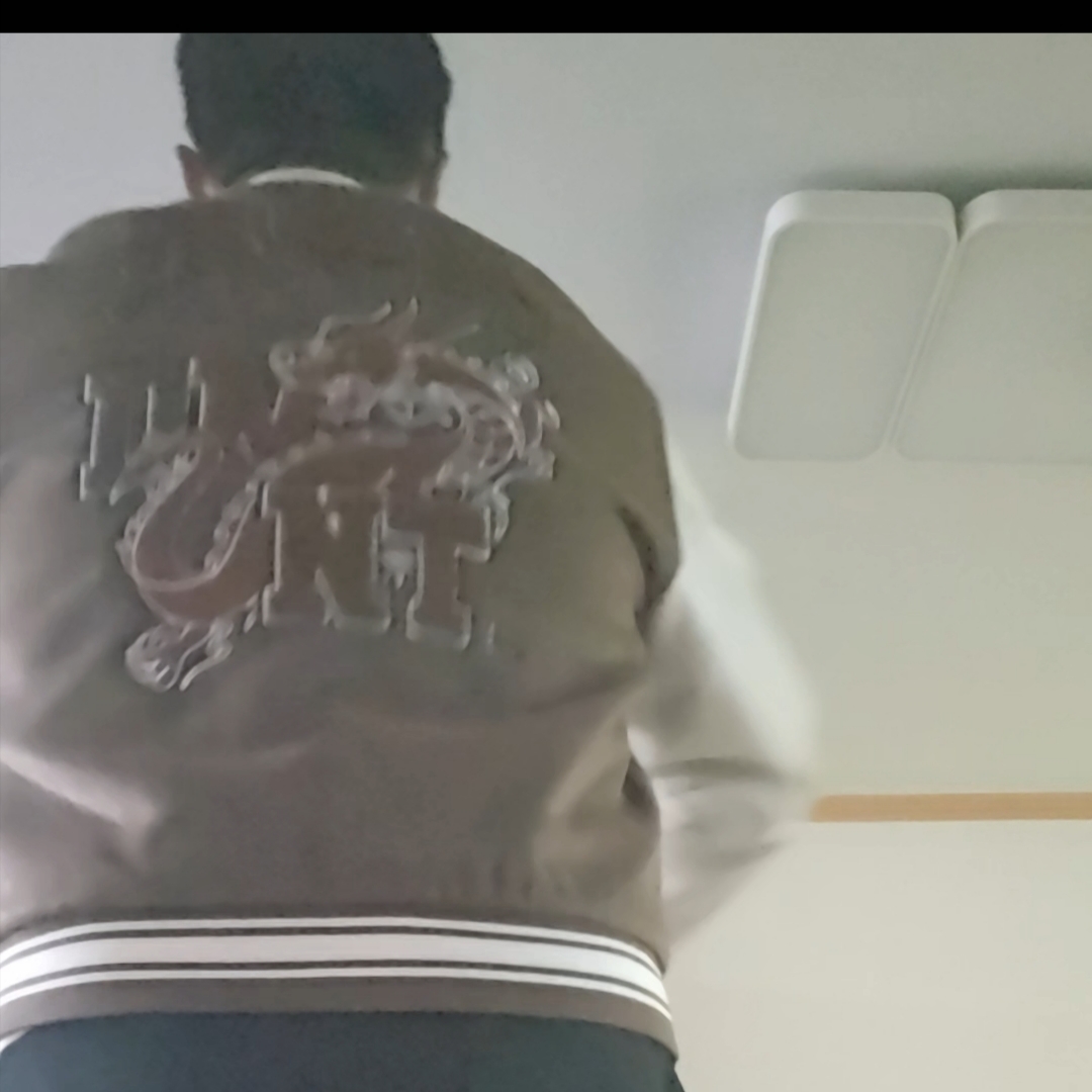 Dominant Dragon Varsity Jacket 착용 스타일