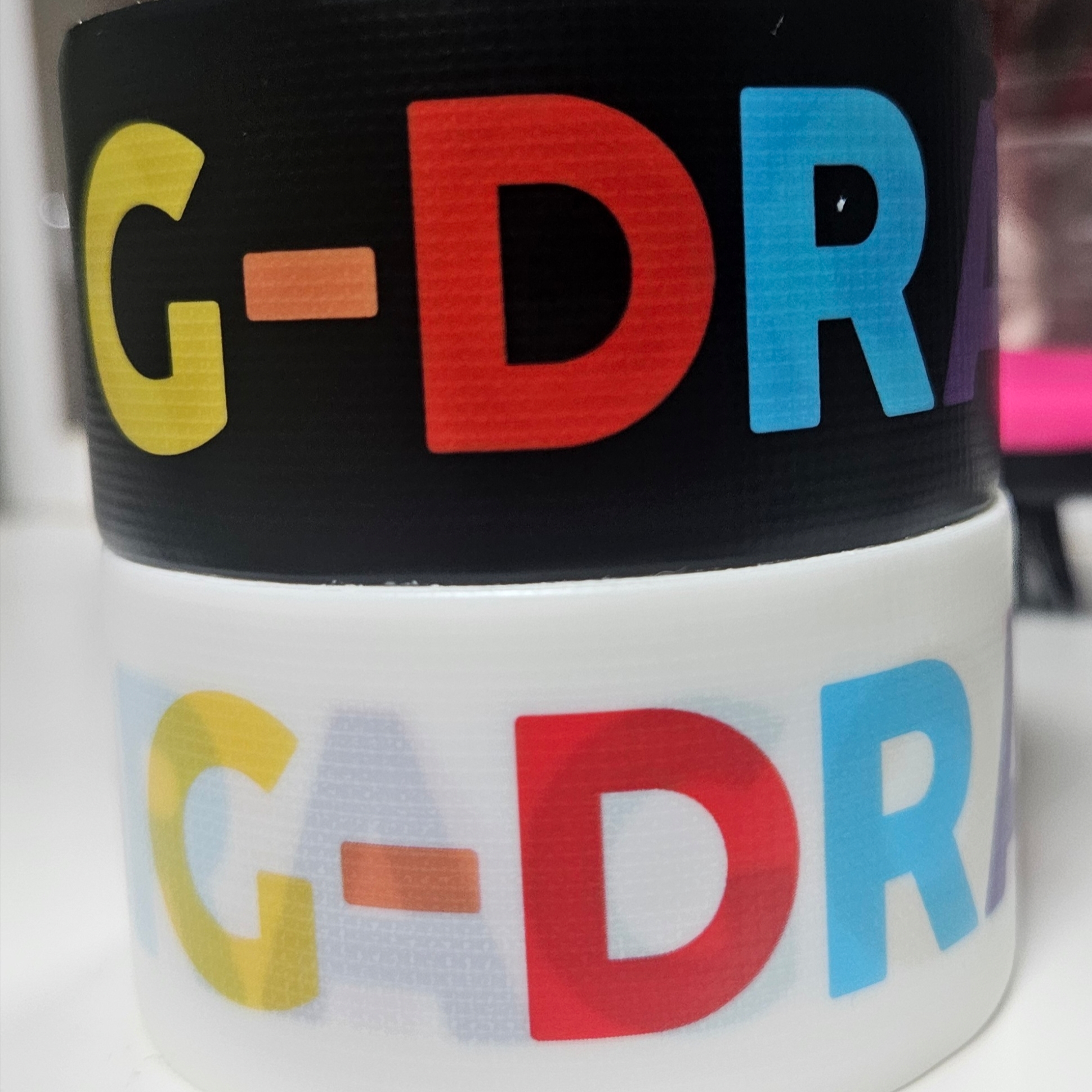 G-DRAGON Ubermensch Duct Tape A Ver. (Set of 2) 착용 스타일