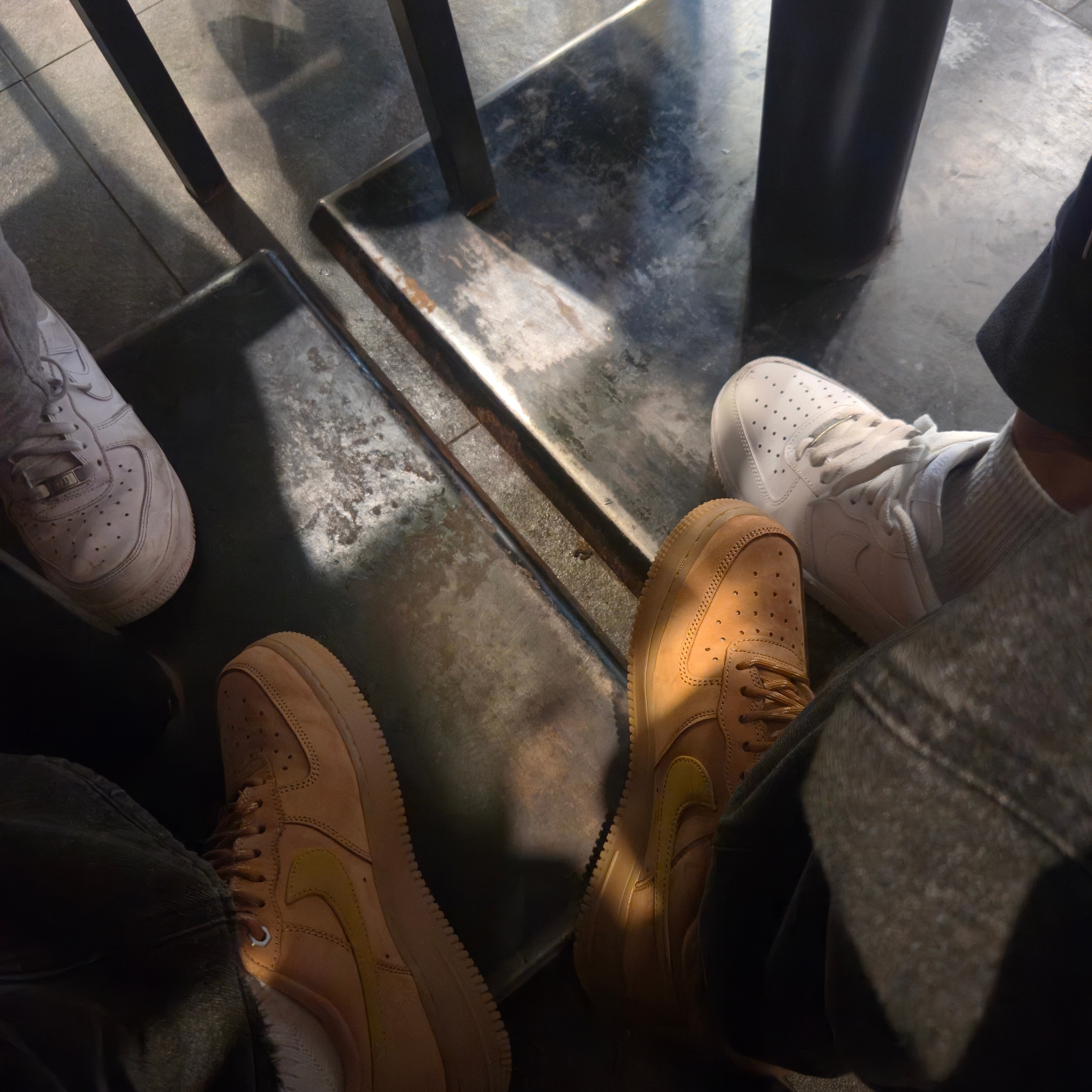 (W) Nike Air Force 1 '07 WB Flax Wheat 착용 스타일