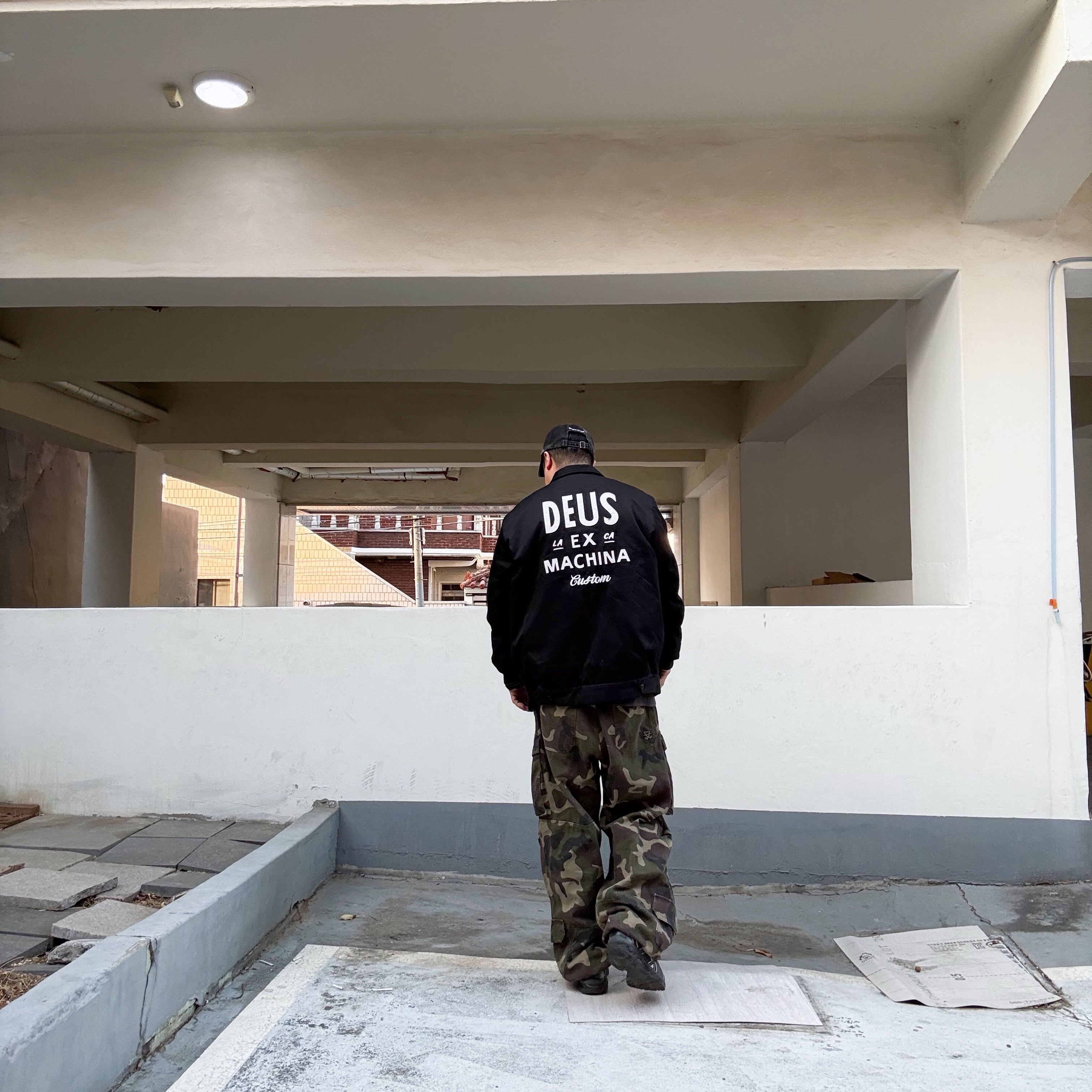 Stussy Raglan Thermal LS Crew Washed Black, Flavorism VTG Washed Cargo Pants Washed Camo 착용 스타일 - 1