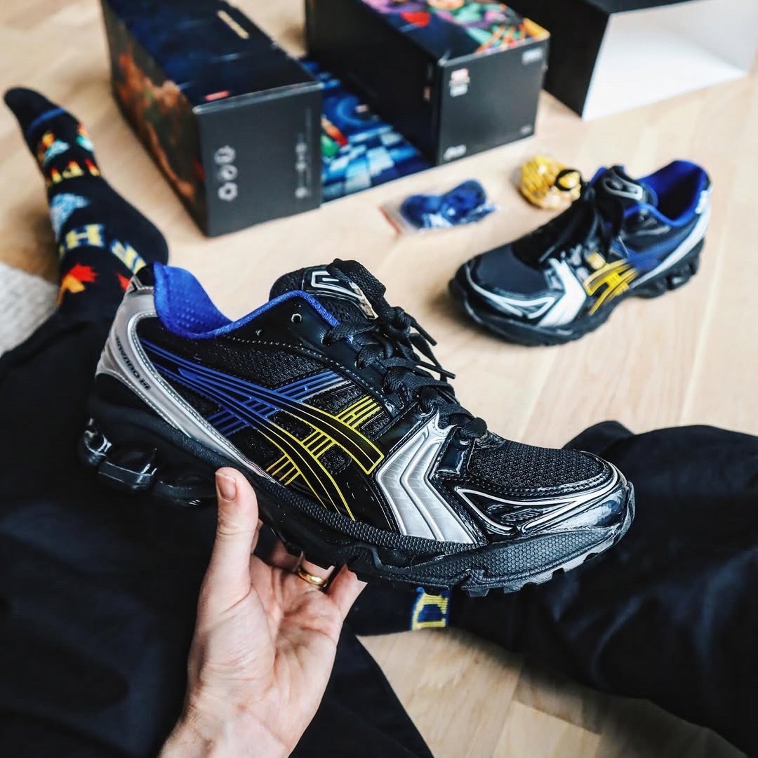 Asics x Kith x Marvel vs. Capcom Gel-Kayano 14 Wolverine Black 착용 스타일 - 1
