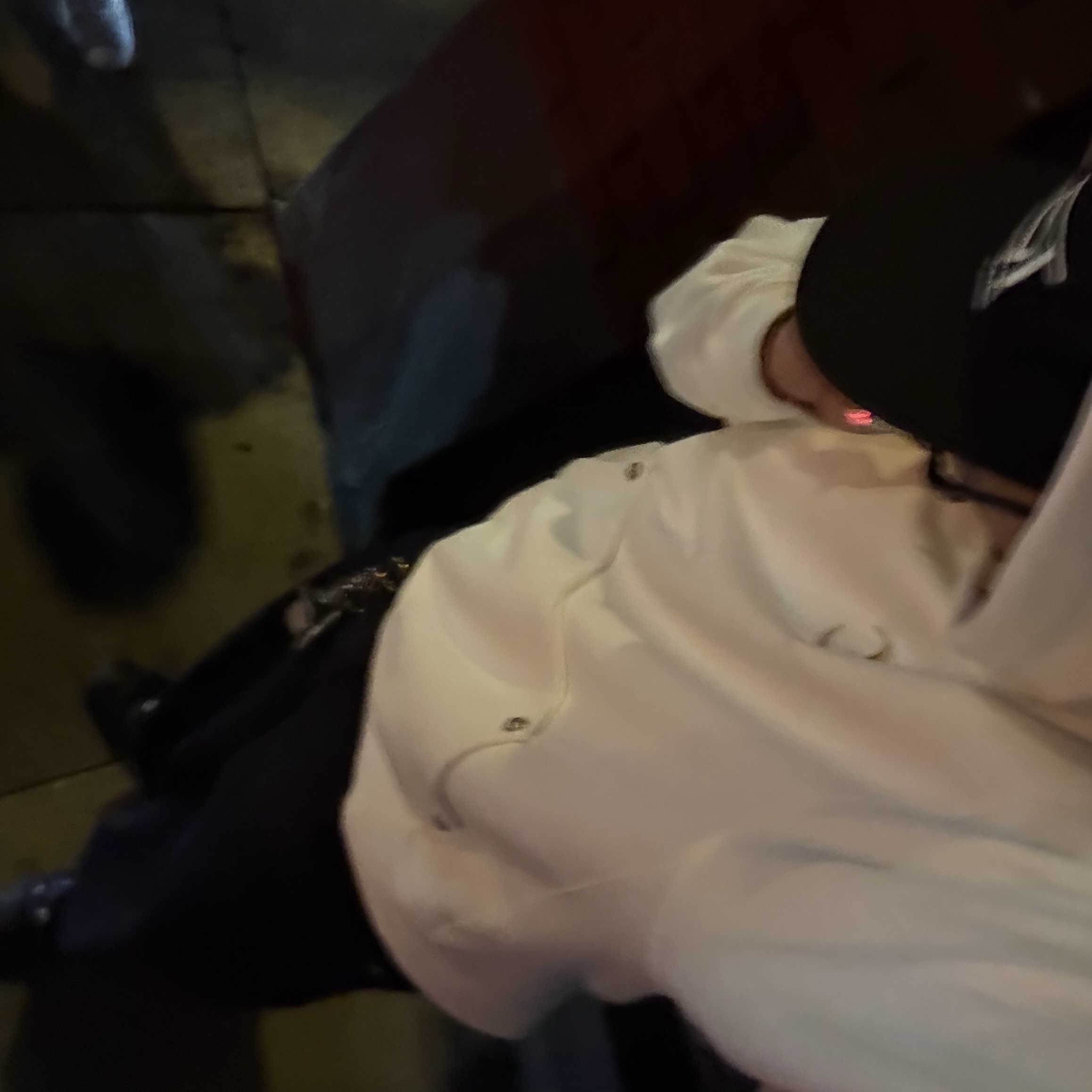 Thug Club Armor Hoodie White, True Religion Hustle Webbing Belt Red 착용 스타일 - 4