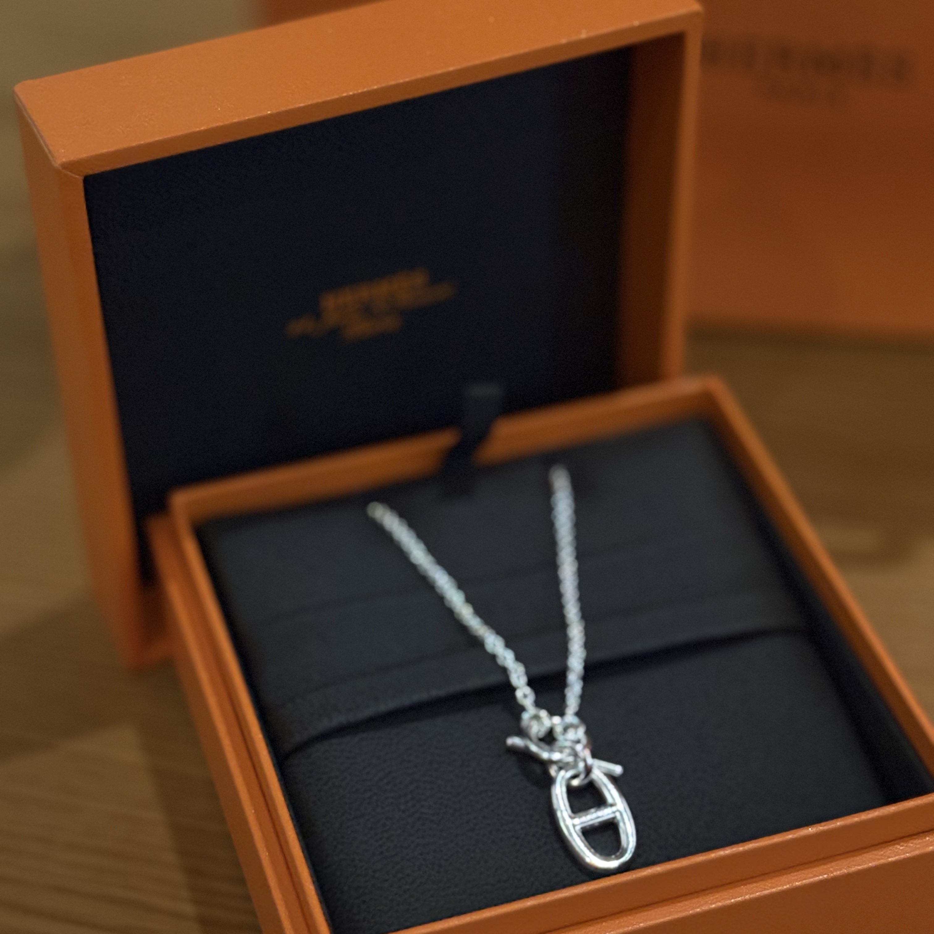 (W) Hermes Chaine D'Ancre Pendant Sterling Silver 착용 스타일 - 3
