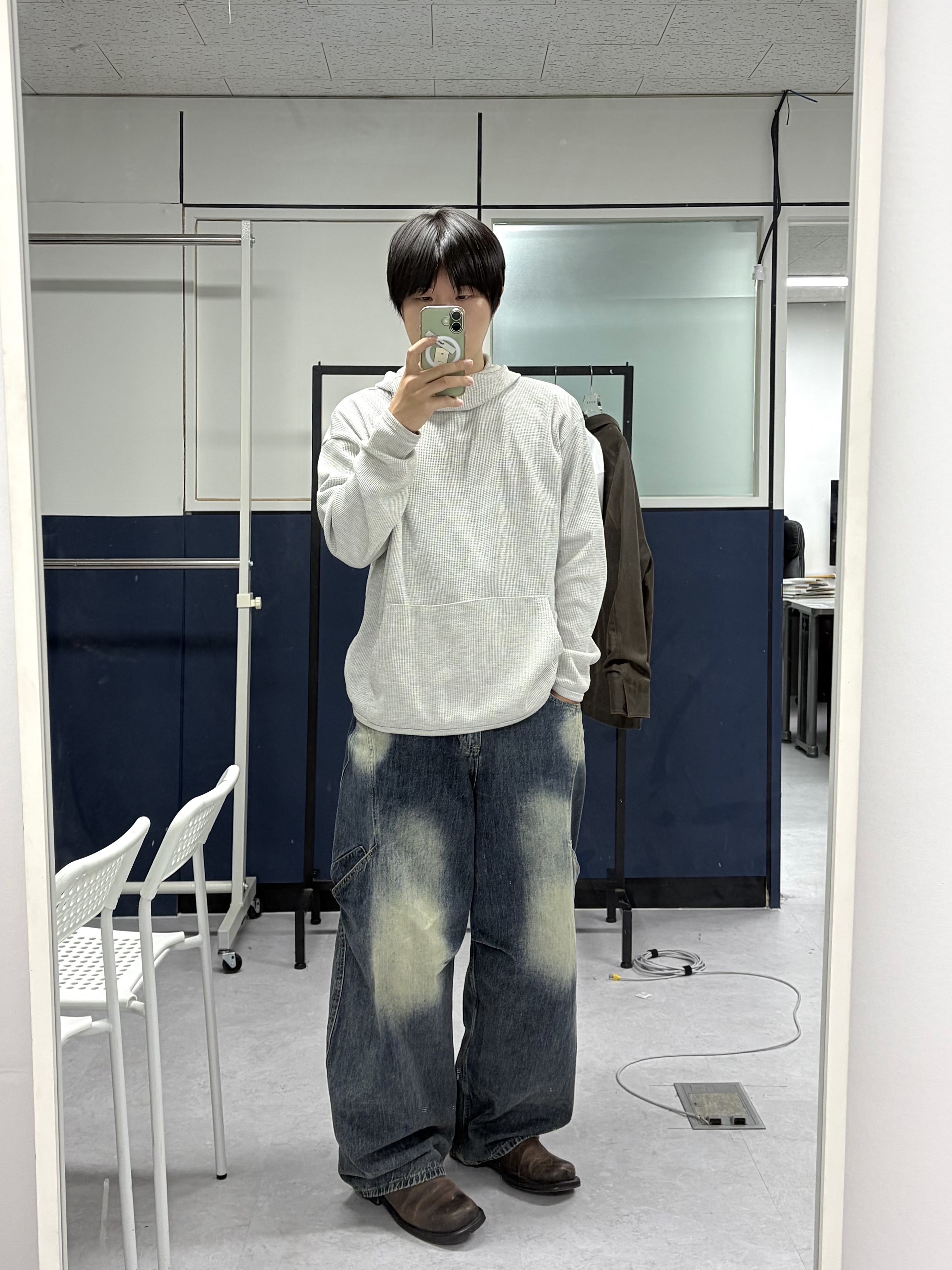 noun Side Line Cargo Denim Pants Blue 착용 스타일