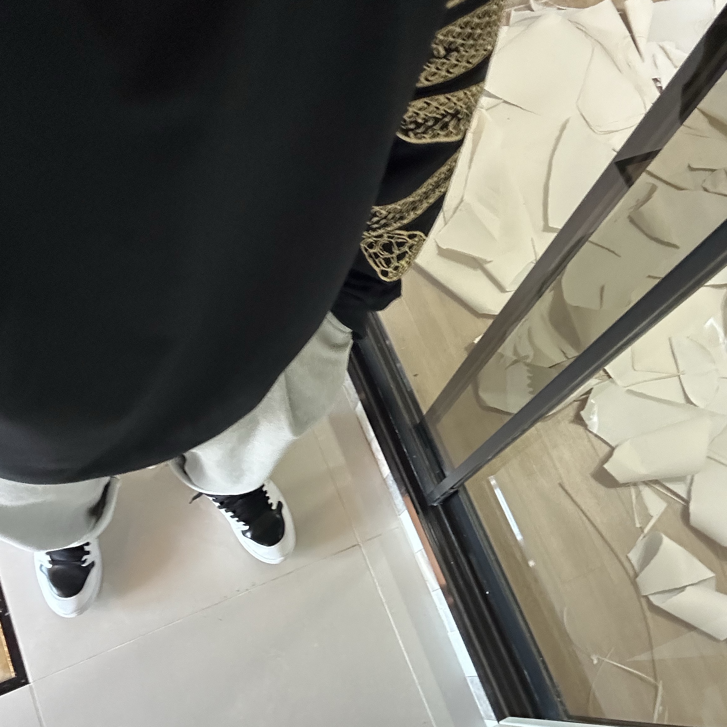 Jordan Access White Gym Red, Nike Kobe Year of Mamba Therma-Fit Basketball Crew-Neck Sweatshirt Black (HQ4698-010) 착용 스타일 - 5