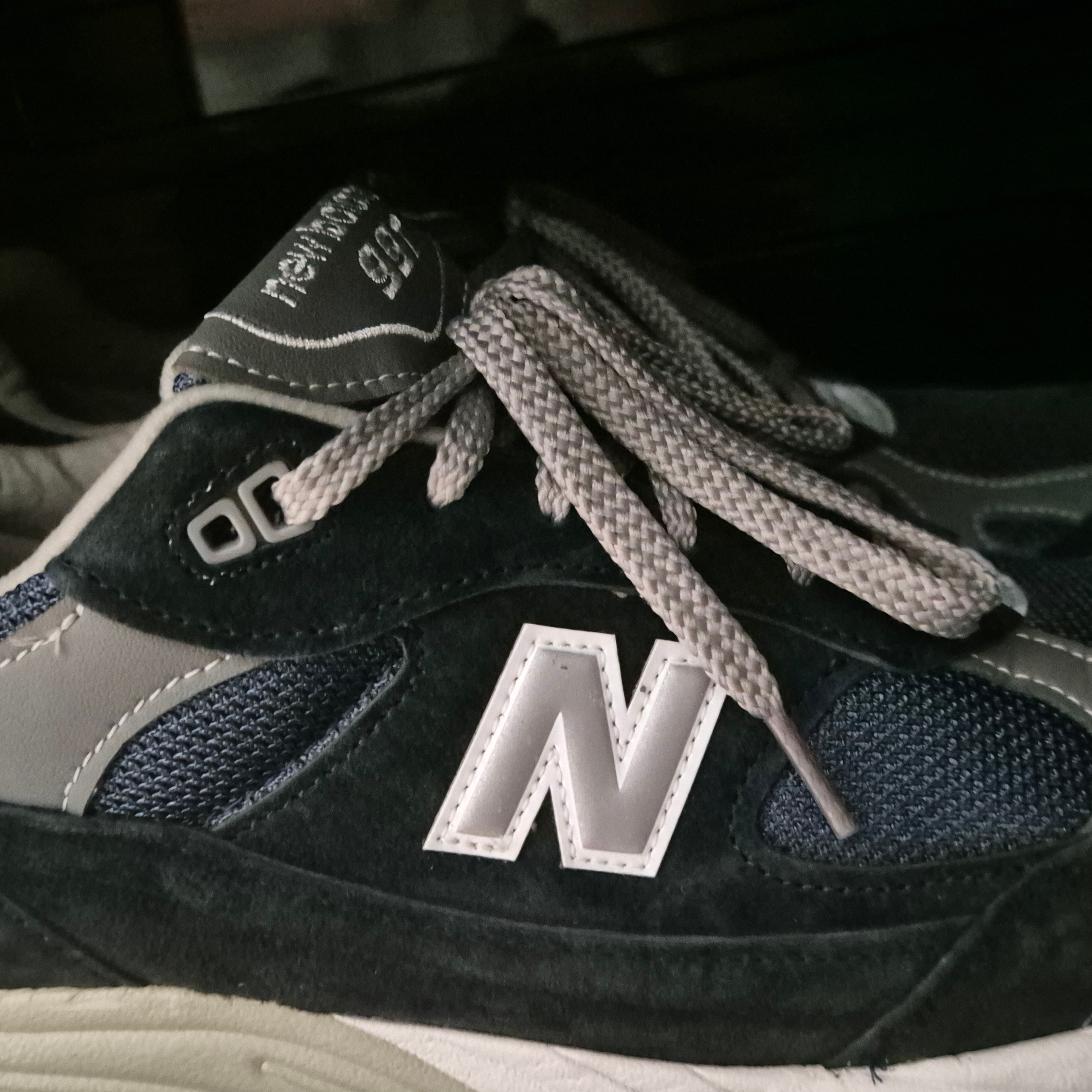 New Balance 991 Made in UK Navy 착용 스타일
