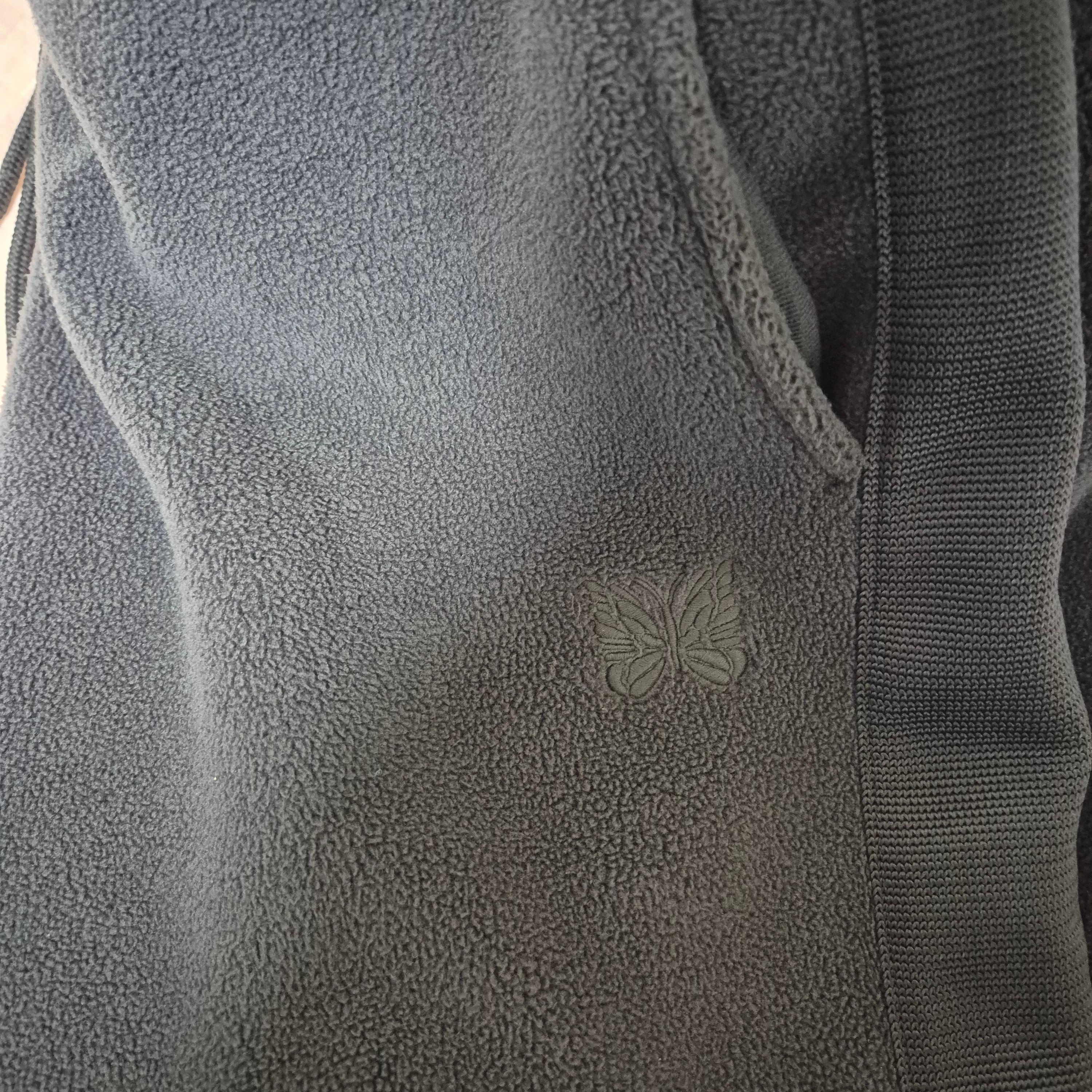 Uniqlo x Needles Fleece Wide Pants Dark Gray - KR 착용 스타일