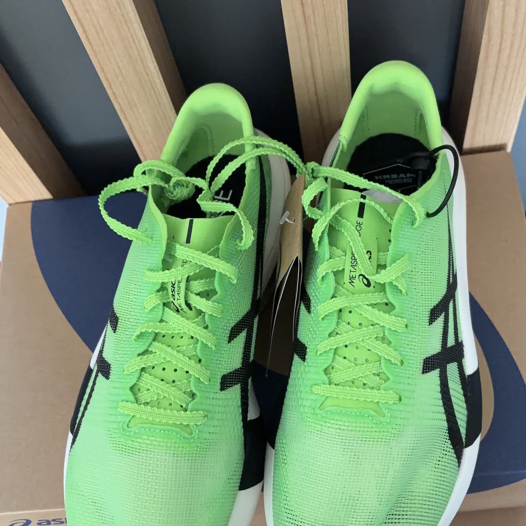 Asics Metaspeed Edge Tokyo Green Gecko Black 착용 스타일 - 2