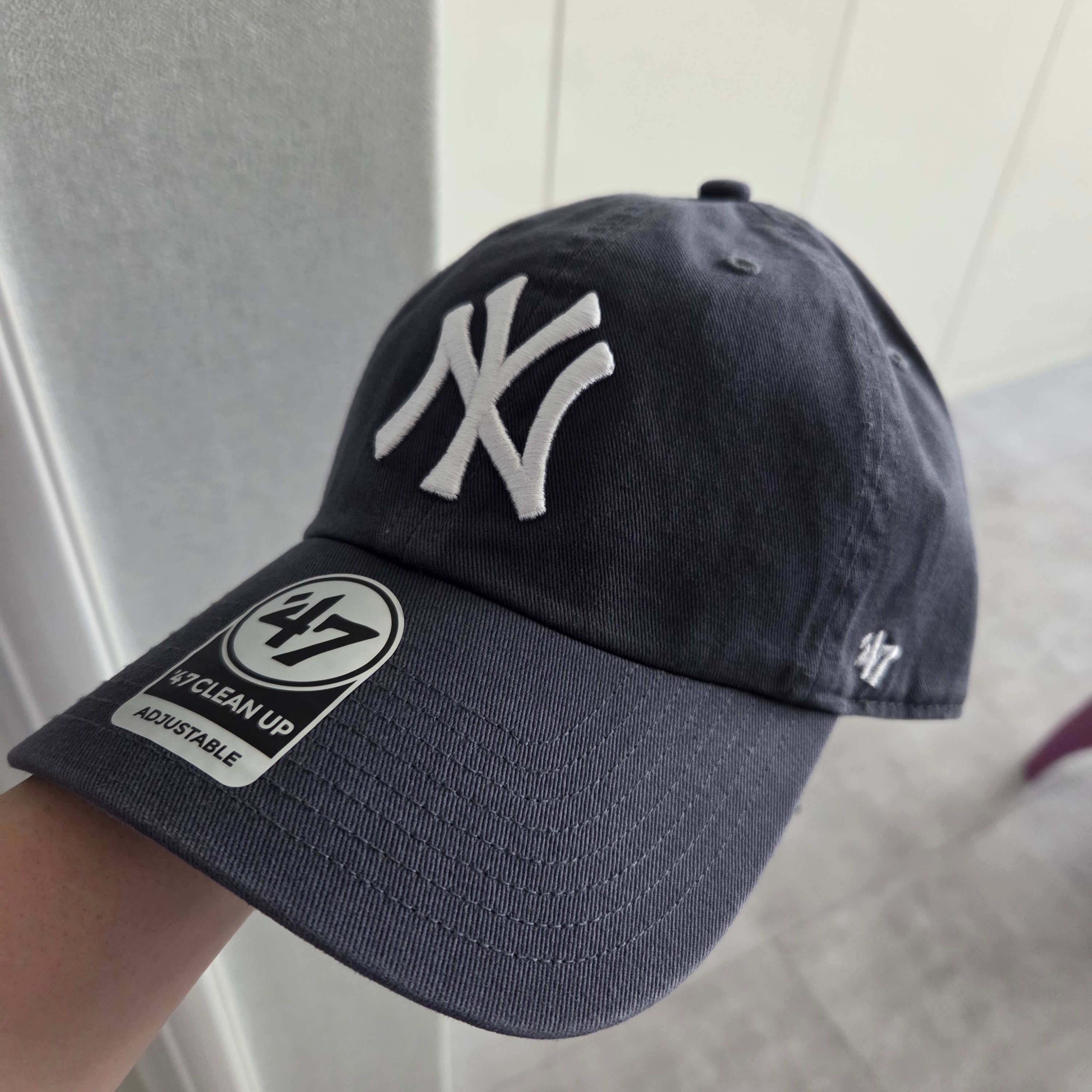 47 Brand New York Yankees Clean Up Vintage Navy 착용 스타일