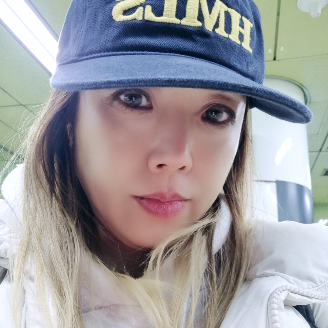 Hommless HMLS  Vintage 5 Panel Hat Navy 착용 스타일 - 2