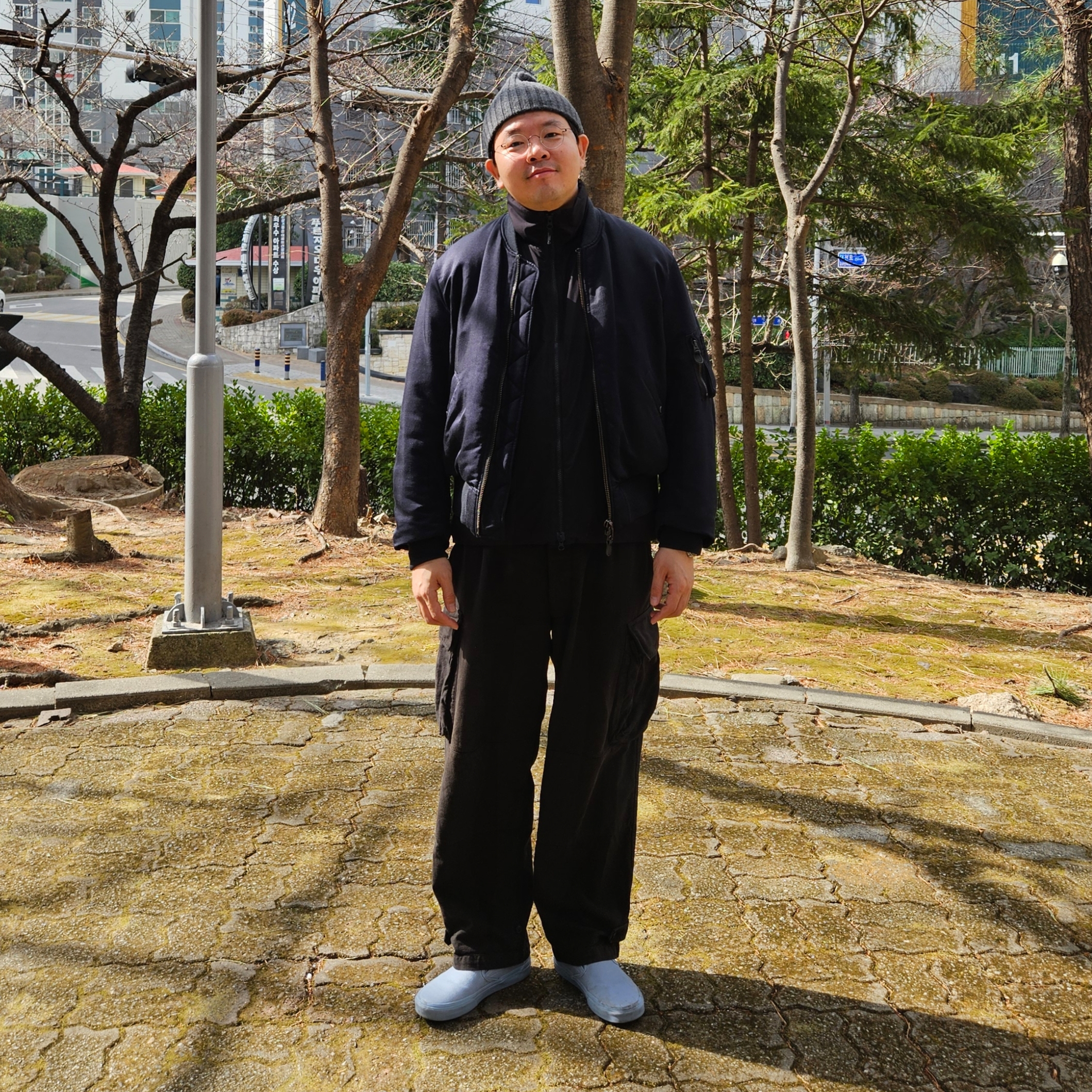 Rolex Submariner 41mm 124060 Black Oyster 착용 스타일 - 1