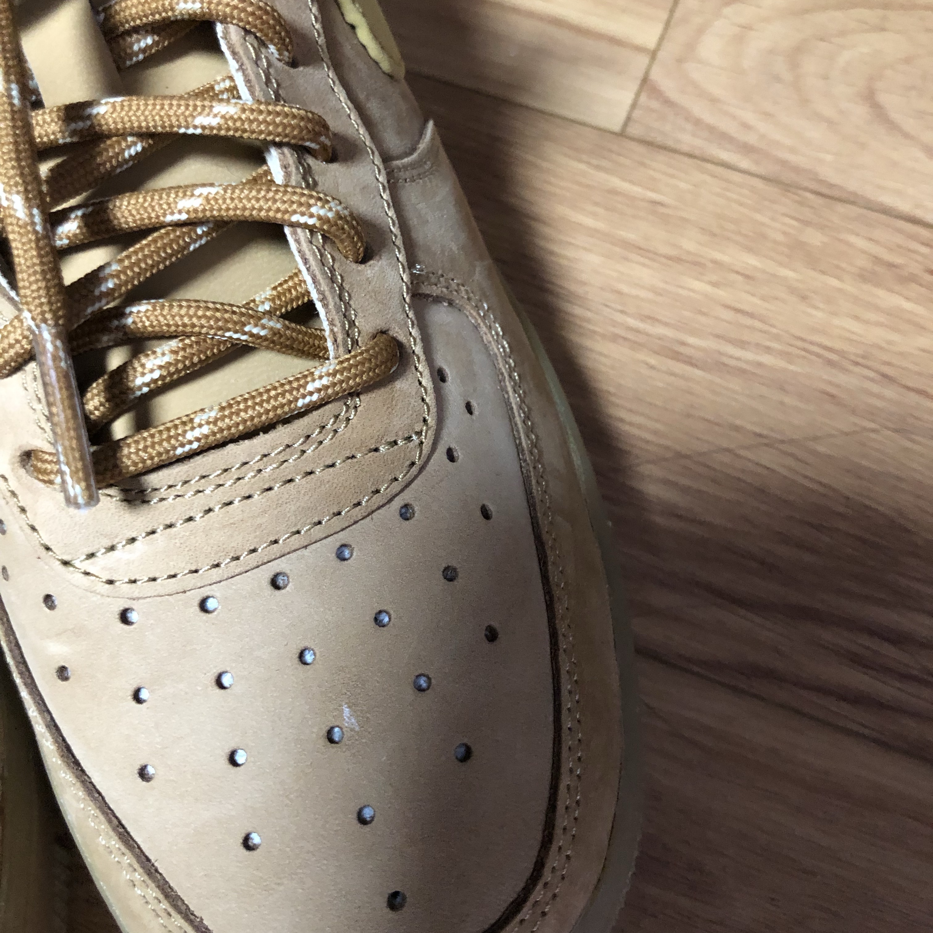 (W) Nike Air Force 1 '07 WB Flax Wheat 착용 스타일 - 1