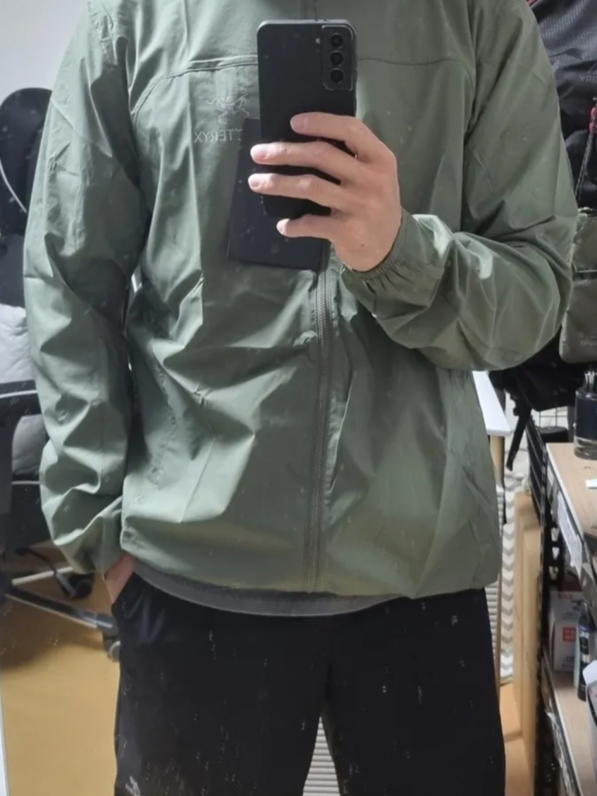 Arc'teryx Squamish Hoody Forage 착용 스타일 - 1