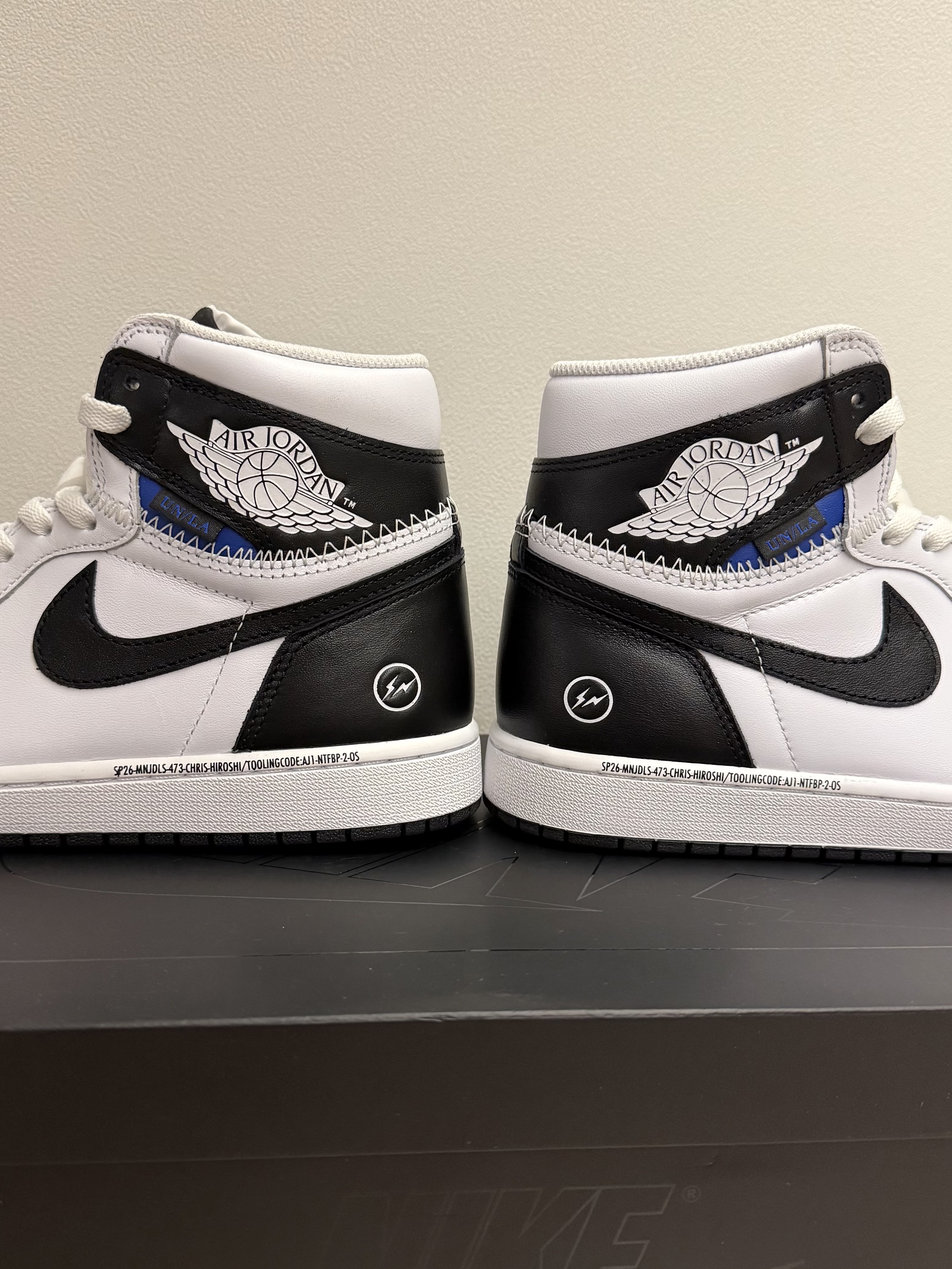 Jordan 1 x Fragment x Union LA High OG SP White Black 착용 스타일 - 4