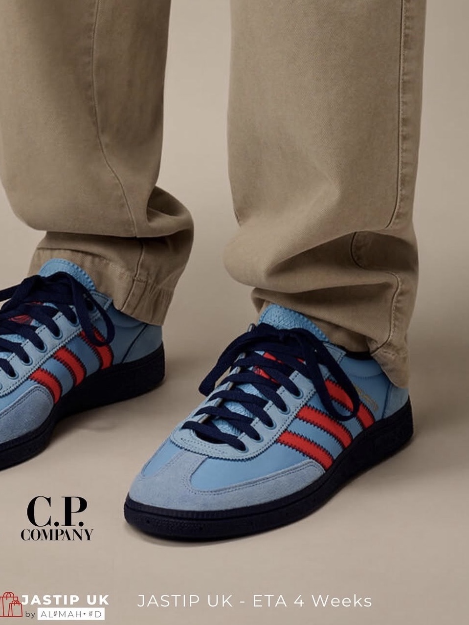 Adidas x C.P. Company Manchester Spezial Light Blue Bright Red 착용 스타일 - 4