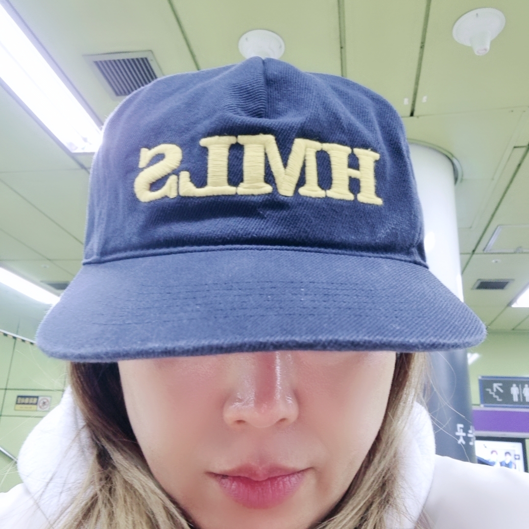 Hommless HMLS  Vintage 5 Panel Hat Navy 착용 스타일 - 1