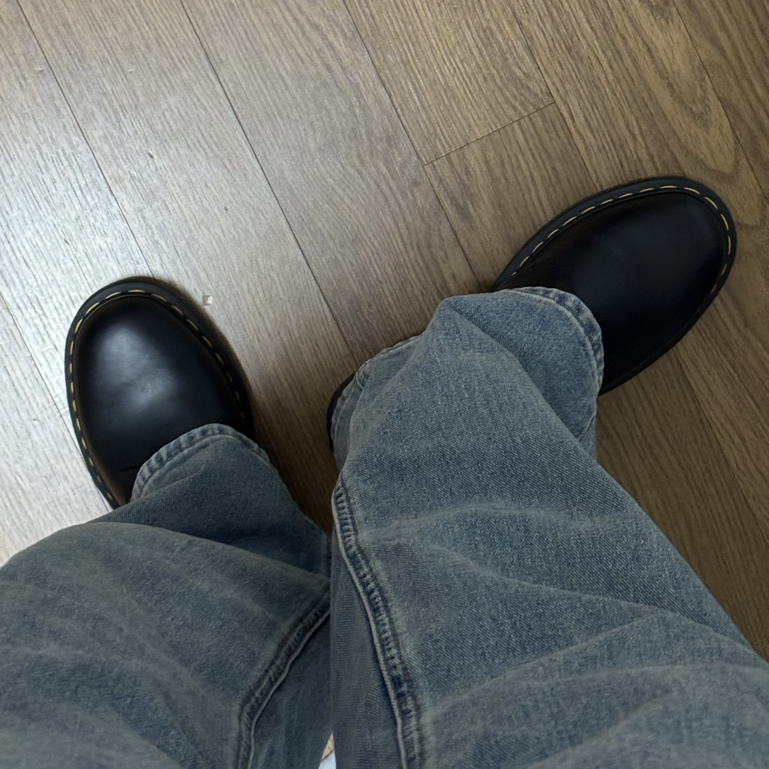 Dr. Martens 1461 Smooth Black 착용 스타일