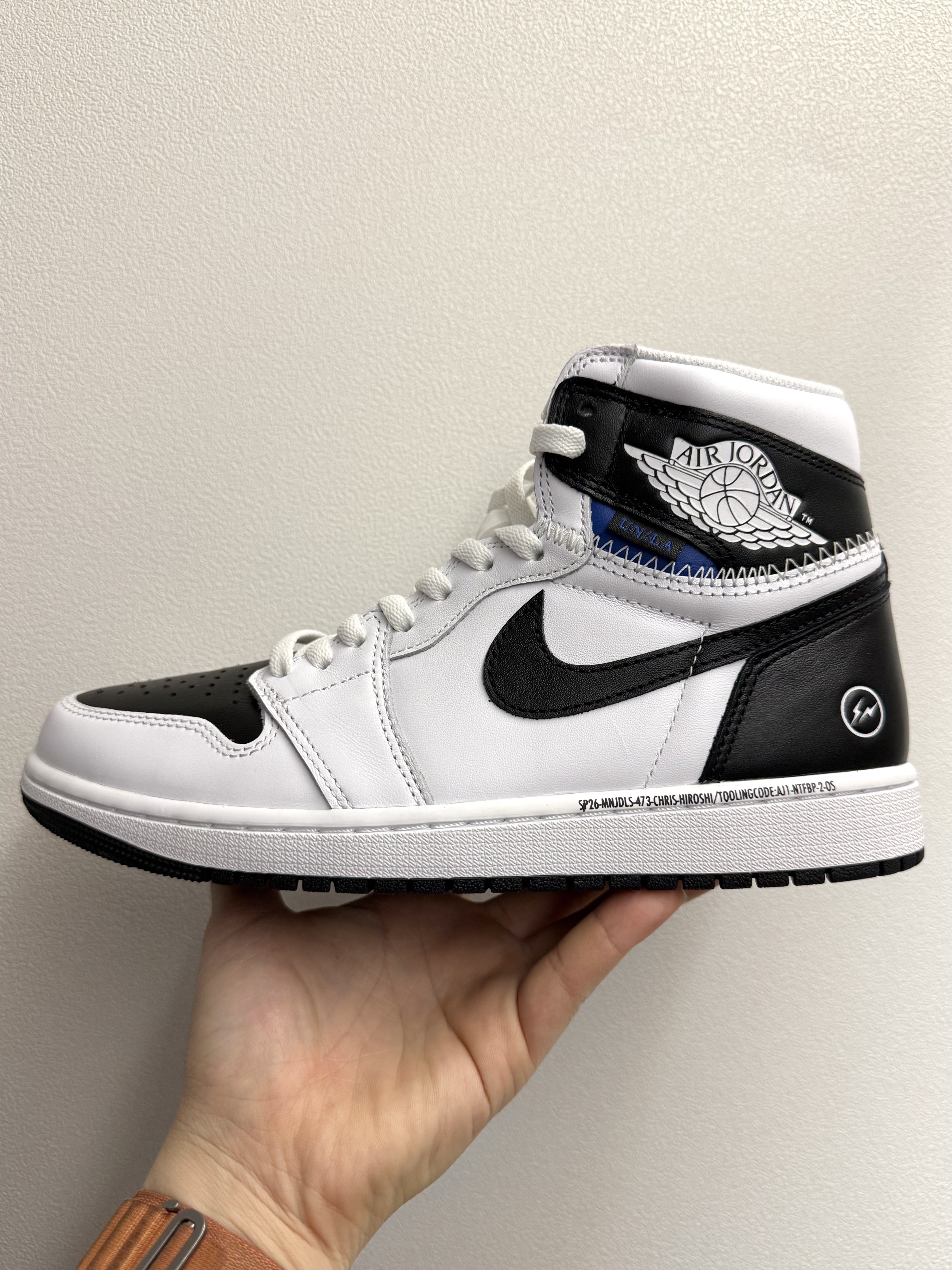 Jordan 1 x Fragment x Union LA High OG SP White Black 착용 스타일 - 2