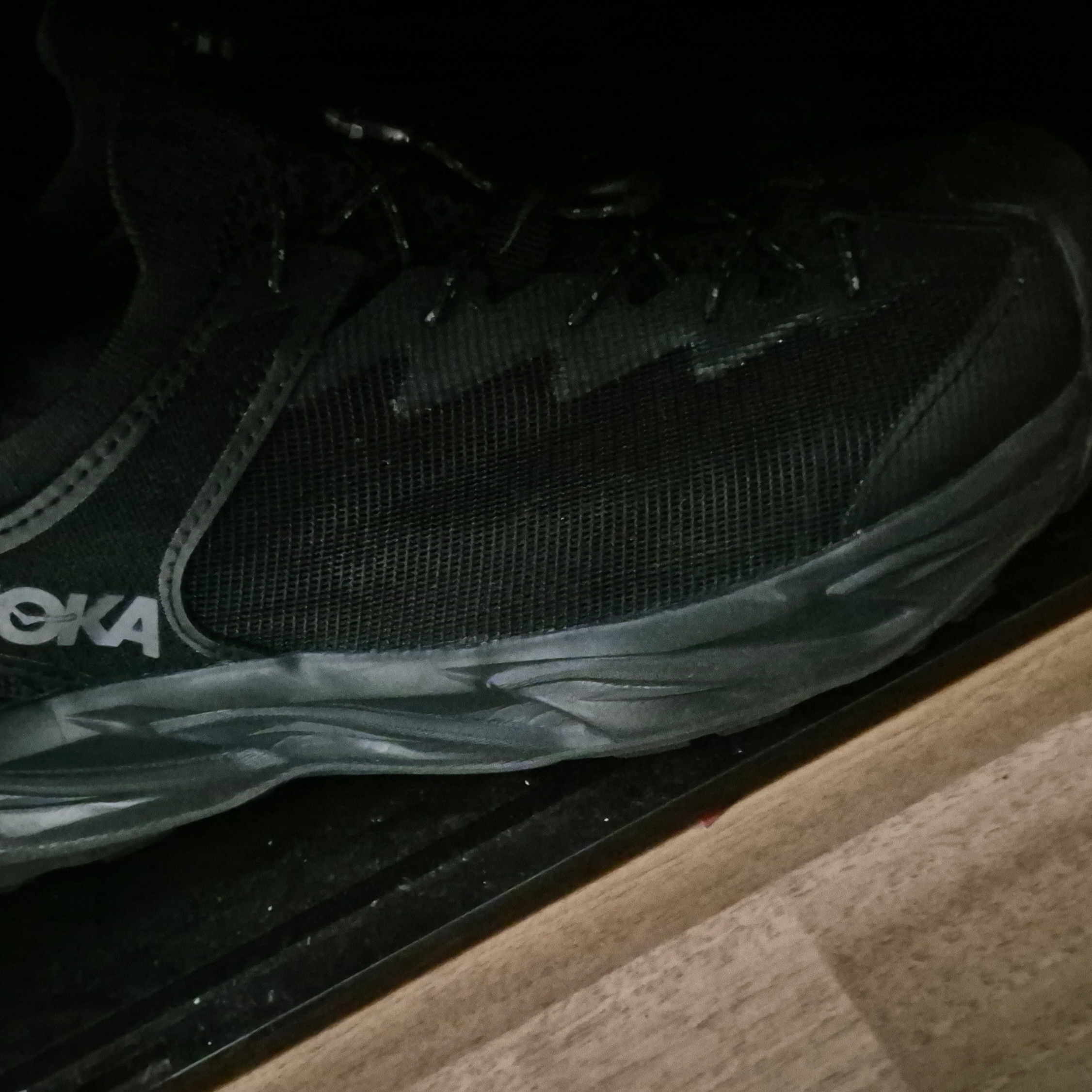 Hoka Hopara 2 Black 착용 스타일