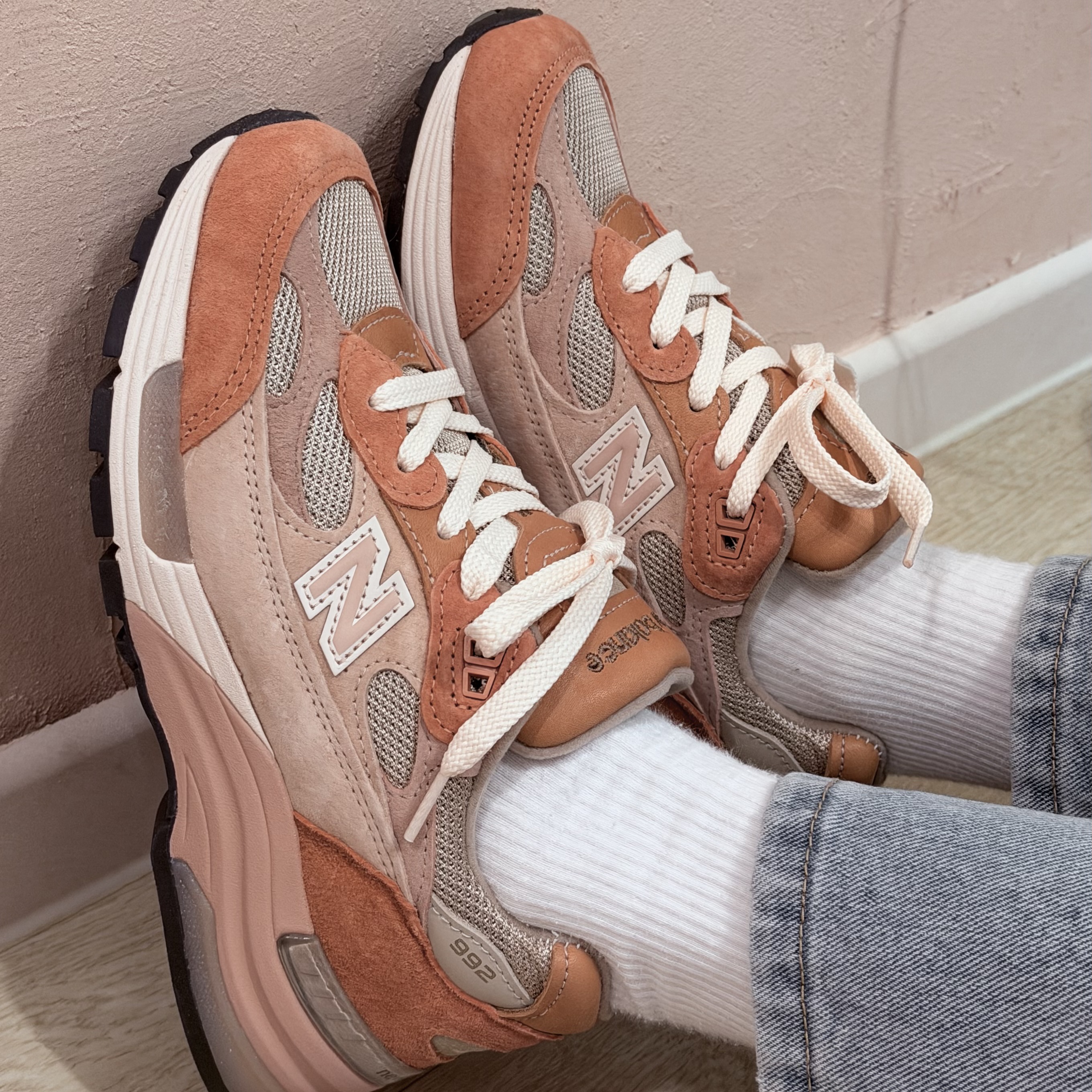 New Balance x Joe Freshgoods 992 Made in USA Aged Well 착용 스타일