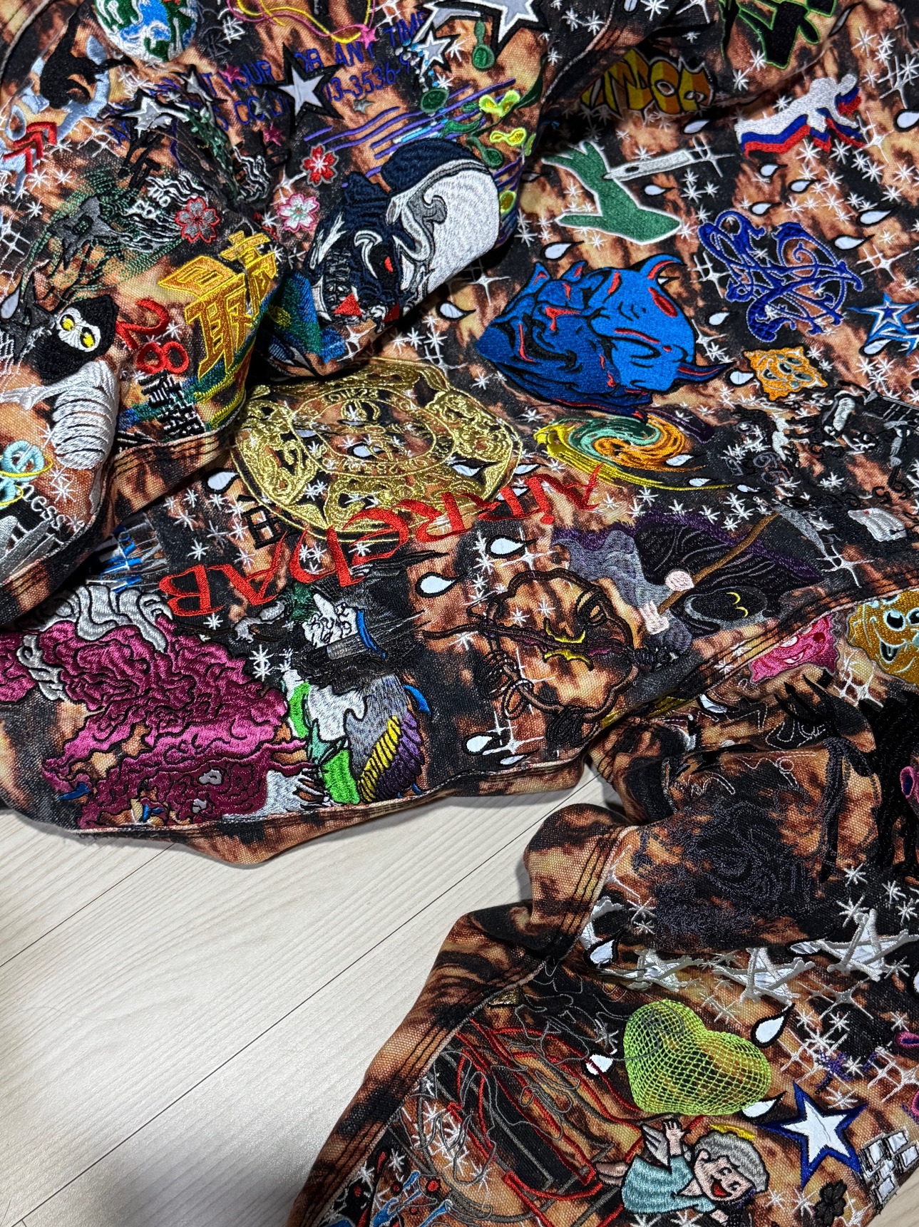 Supreme AOI Embroidered Hooded Work Jacket Flames - 25SS 착용 스타일 - 1