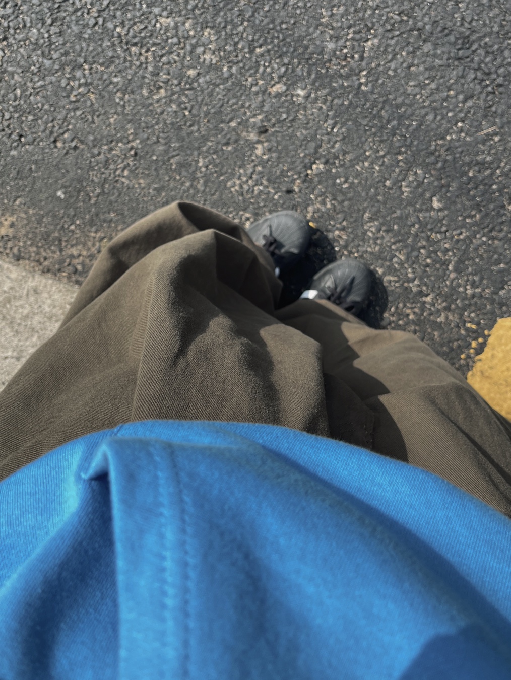 Adidas Superstar Core Black White, Mischief Rhombus Ball Cap Black 착용 스타일 - 5