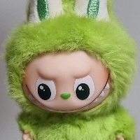 Pop Mart Labubu The Monsters Pin For Love Series Vinyl Plush Pendant (N-Z) V (Opened Case) 착용 스타일