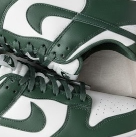 Nike Dunk Low Retro Varsity Green 착용 스타일