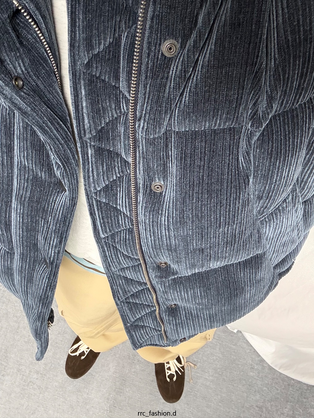 Kamien Titan Baggy Pants Beige, Deviation Racing Trainers 08 착용 스타일 - 4