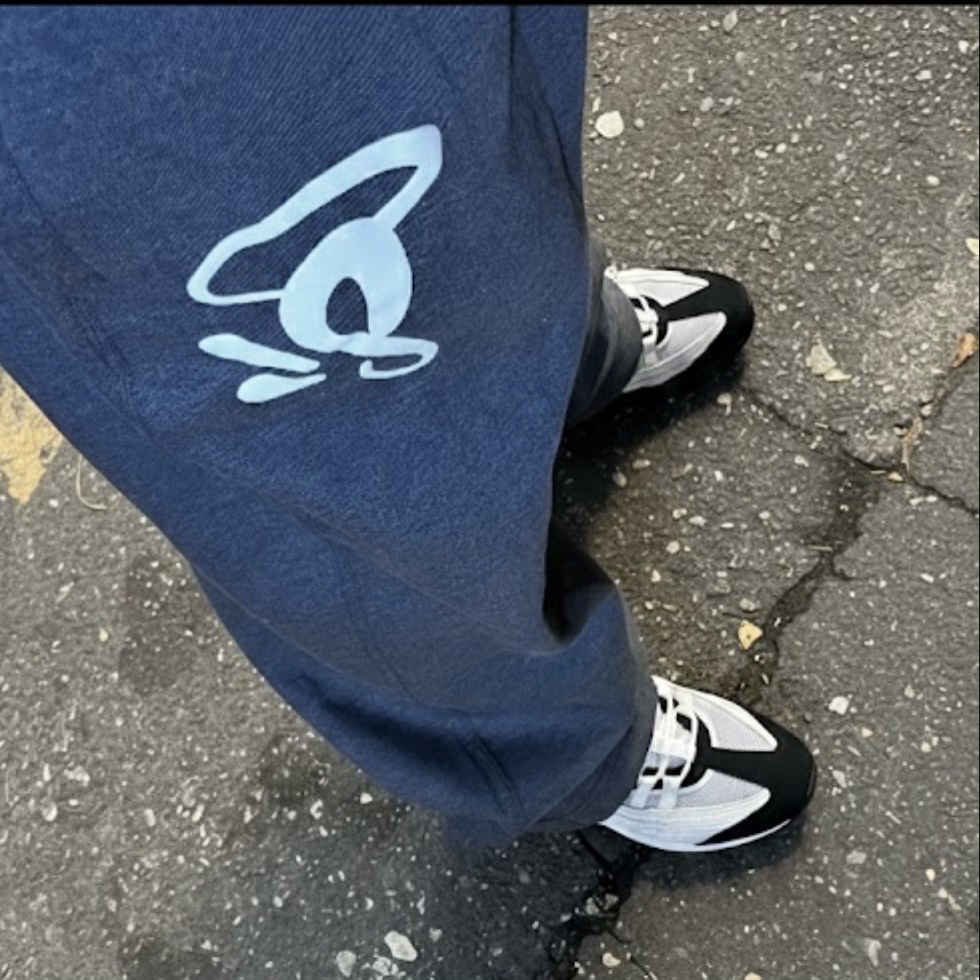 Nike x Syna Solo Swoosh Fleece Pants Charcoal Heather (IQ0534-063), Nike Air Max 95 Big Bubble Atelier 착용 스타일