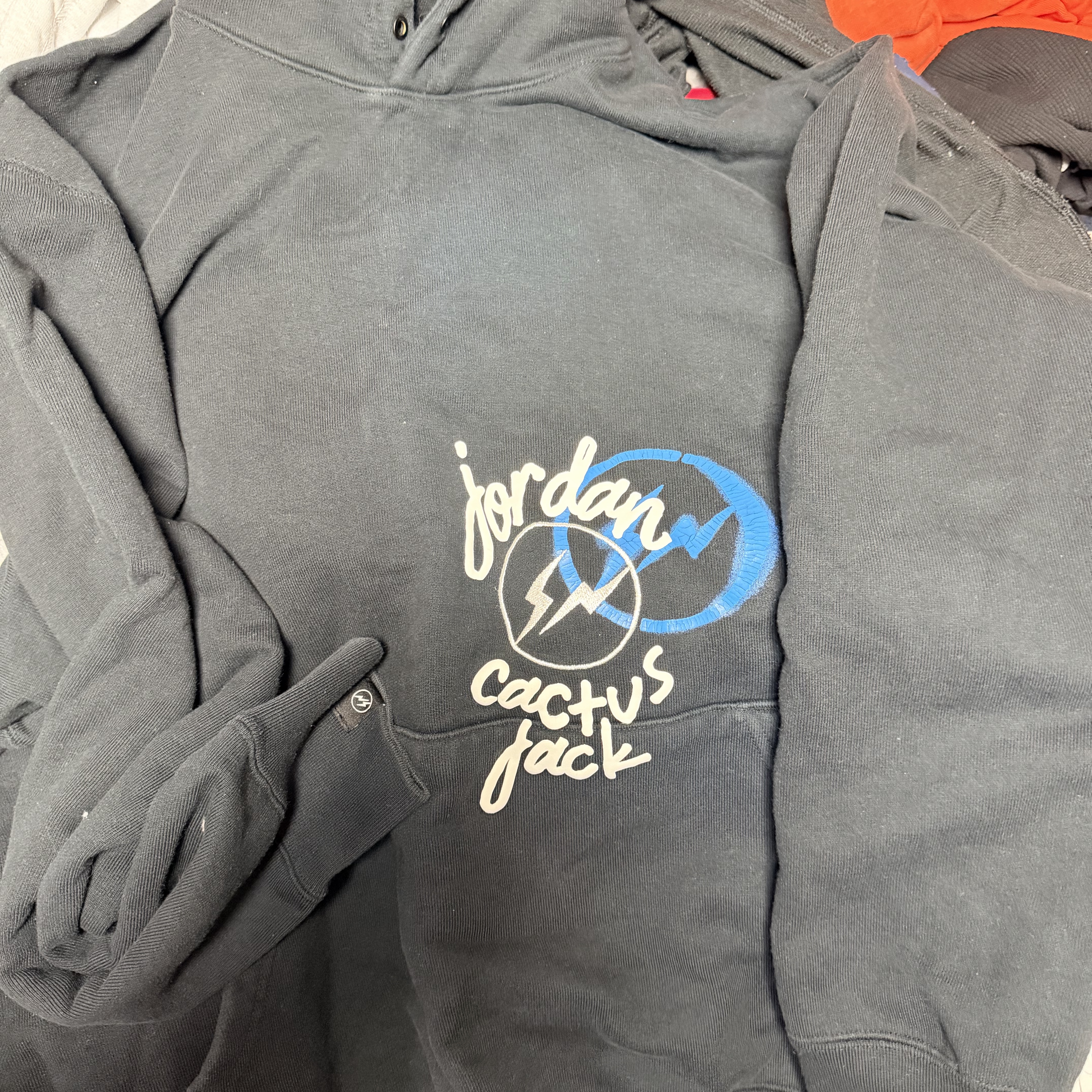 Jordan x Travis Scott x Fragment Hoodie Black (DJ0615-010) 착용 스타일