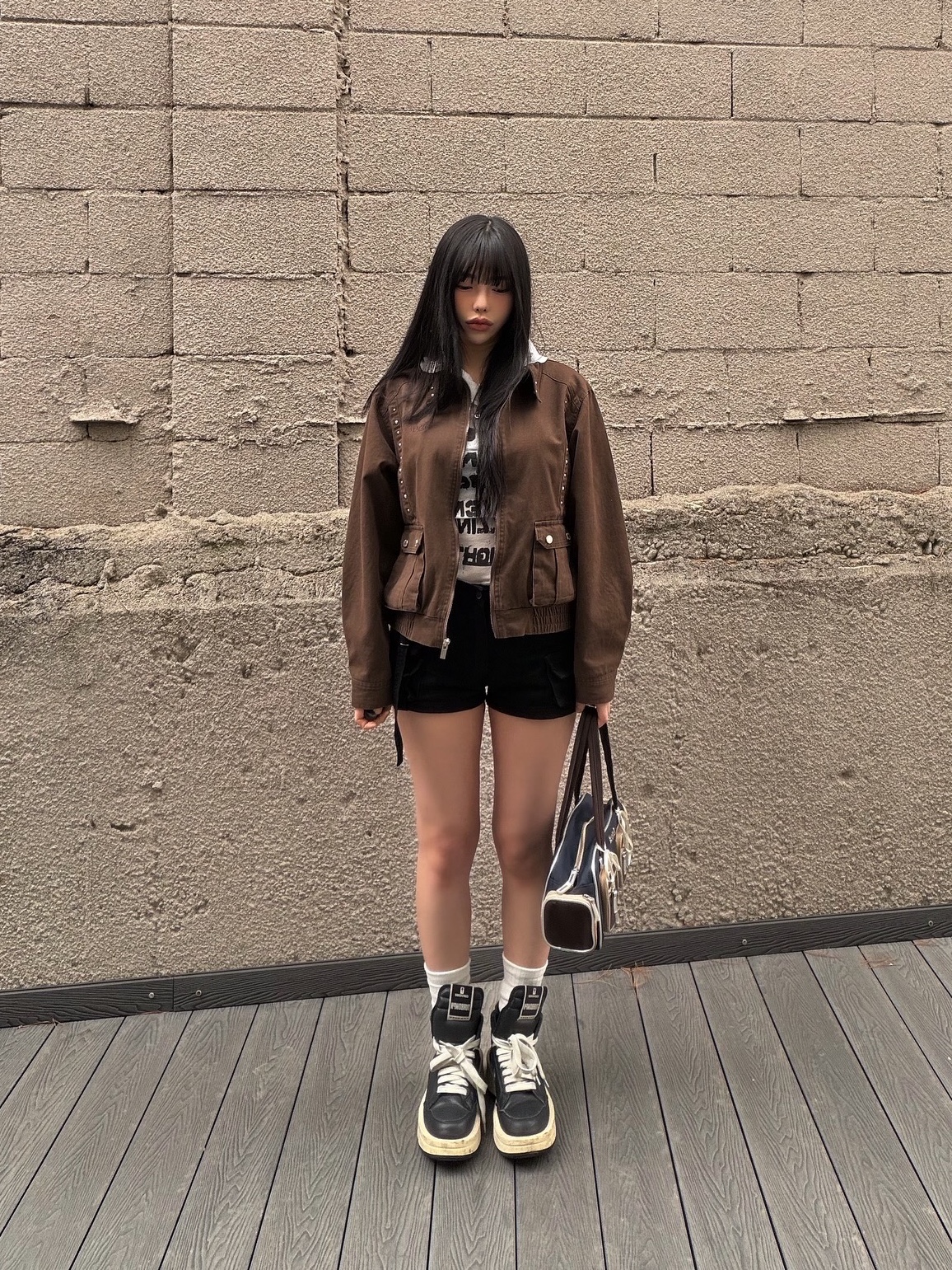 Converse x Drkshdw Turbowpn Black Cream 착용 스타일 - 2