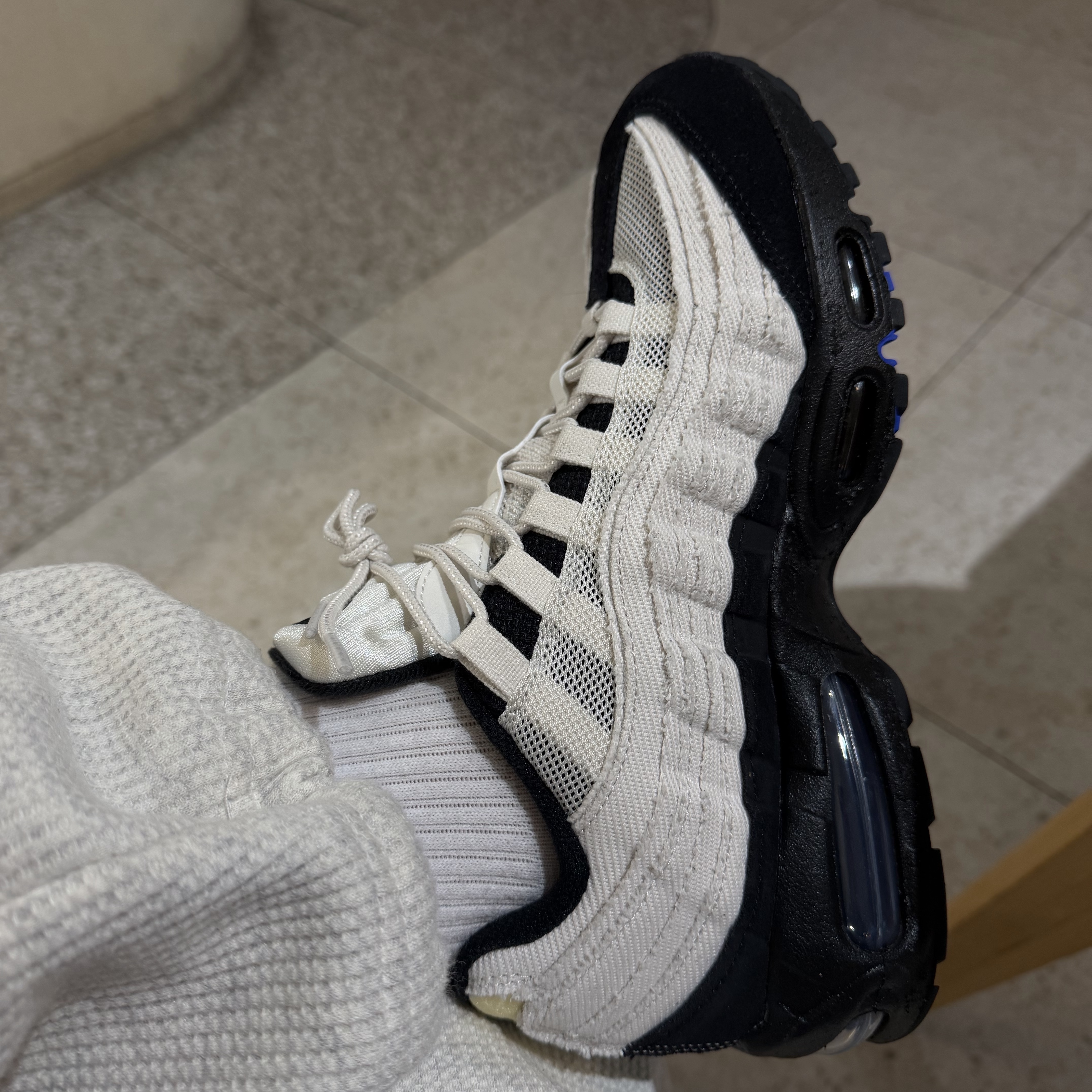 Nike Air Max 95 Big Bubble Atelier 착용 스타일 - 1