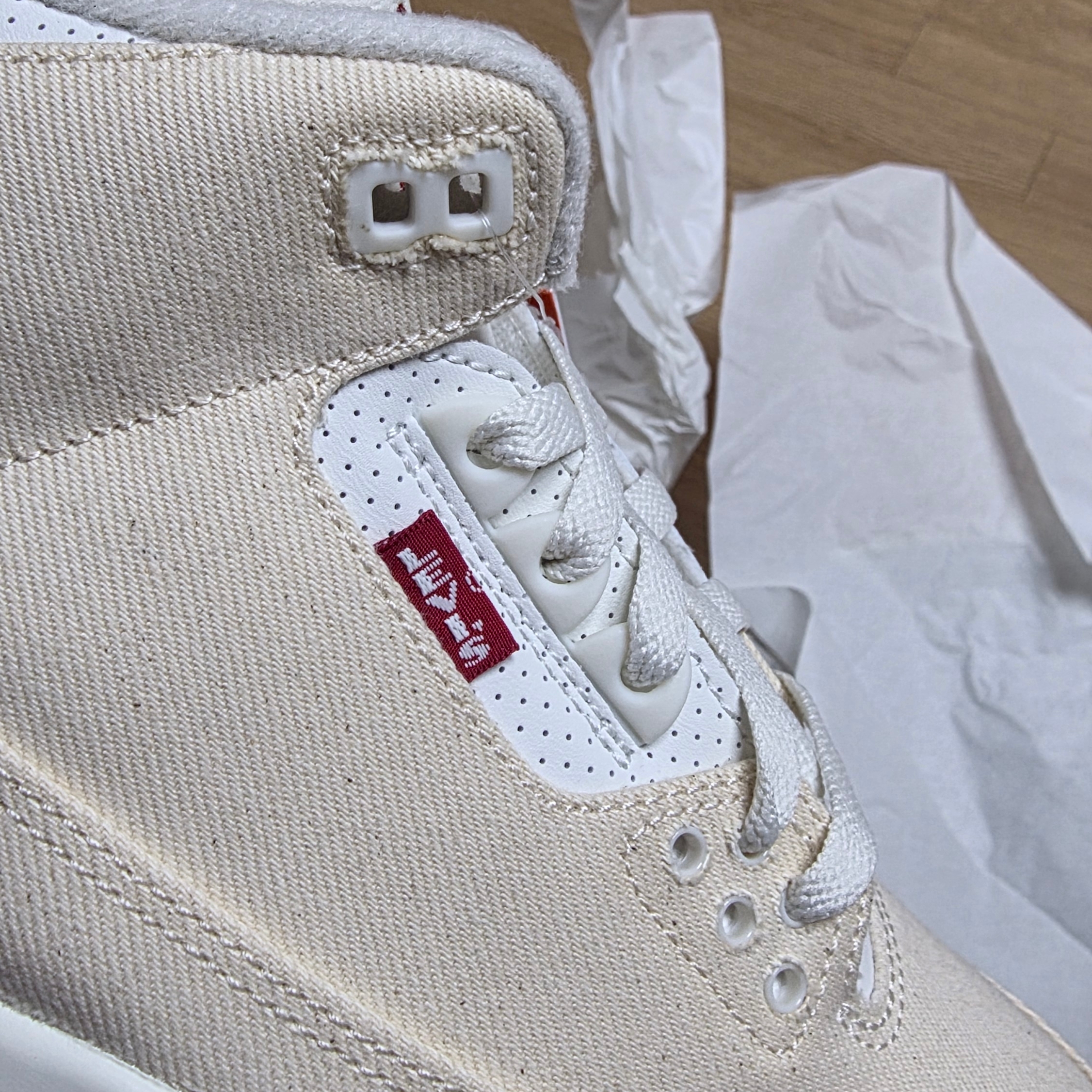Jordan 3 x Levi’s Ecru Denim 착용 스타일 - 6