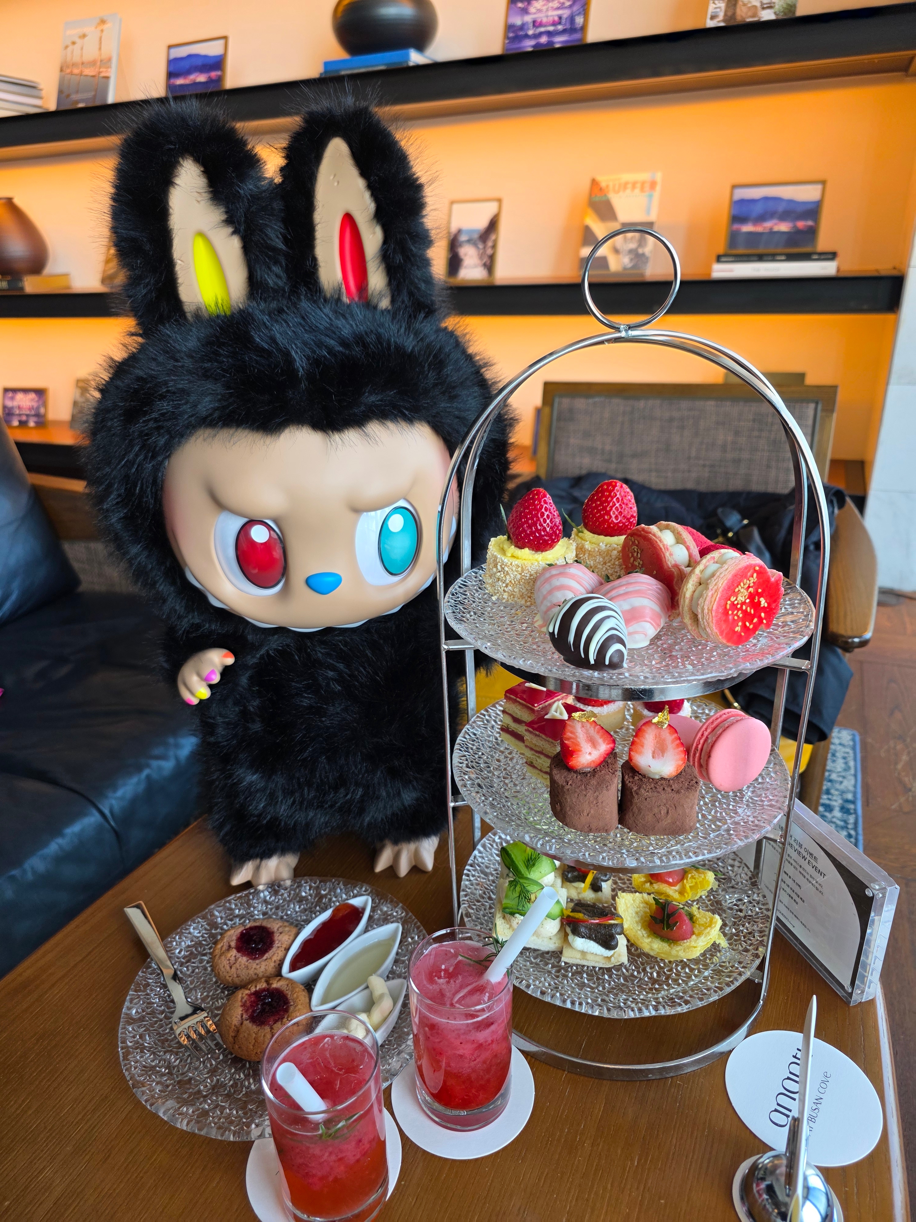 Pop Mart The Monsters I Found You Vinyl Face Doll, Pop Mart The Monsters Zimomo Angel In Clouds Vinyl Face Doll 착용 스타일 - 2