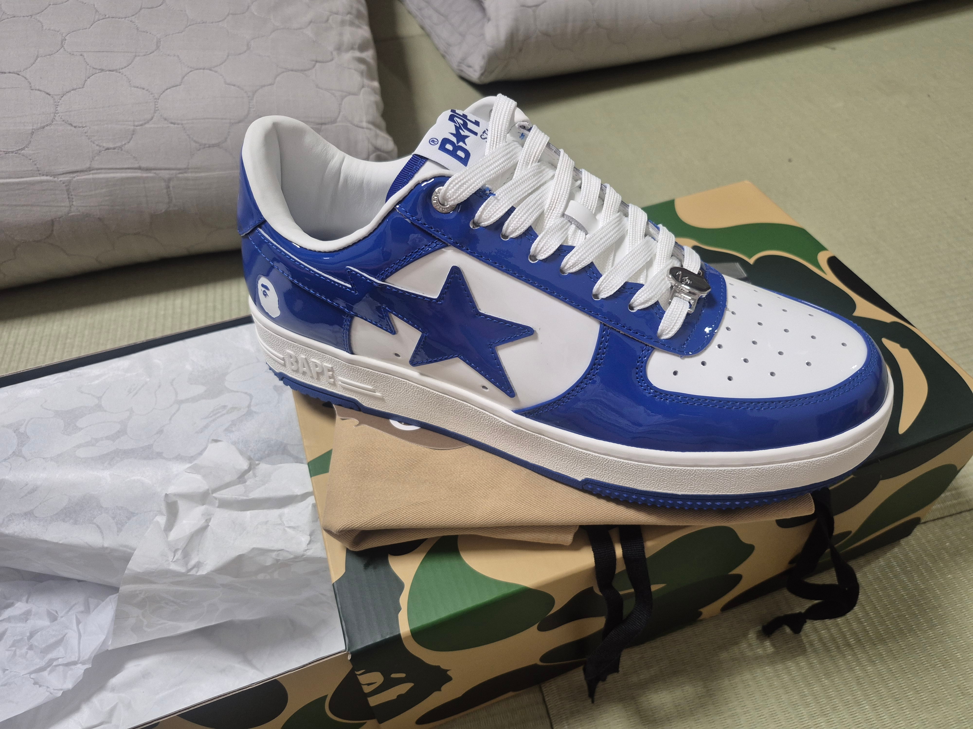 BAPE Sta #5 Blue, Supreme x The North Face Bleached Denim Print Fleece Jacket Indigo - 21FW 착용 스타일 - 1