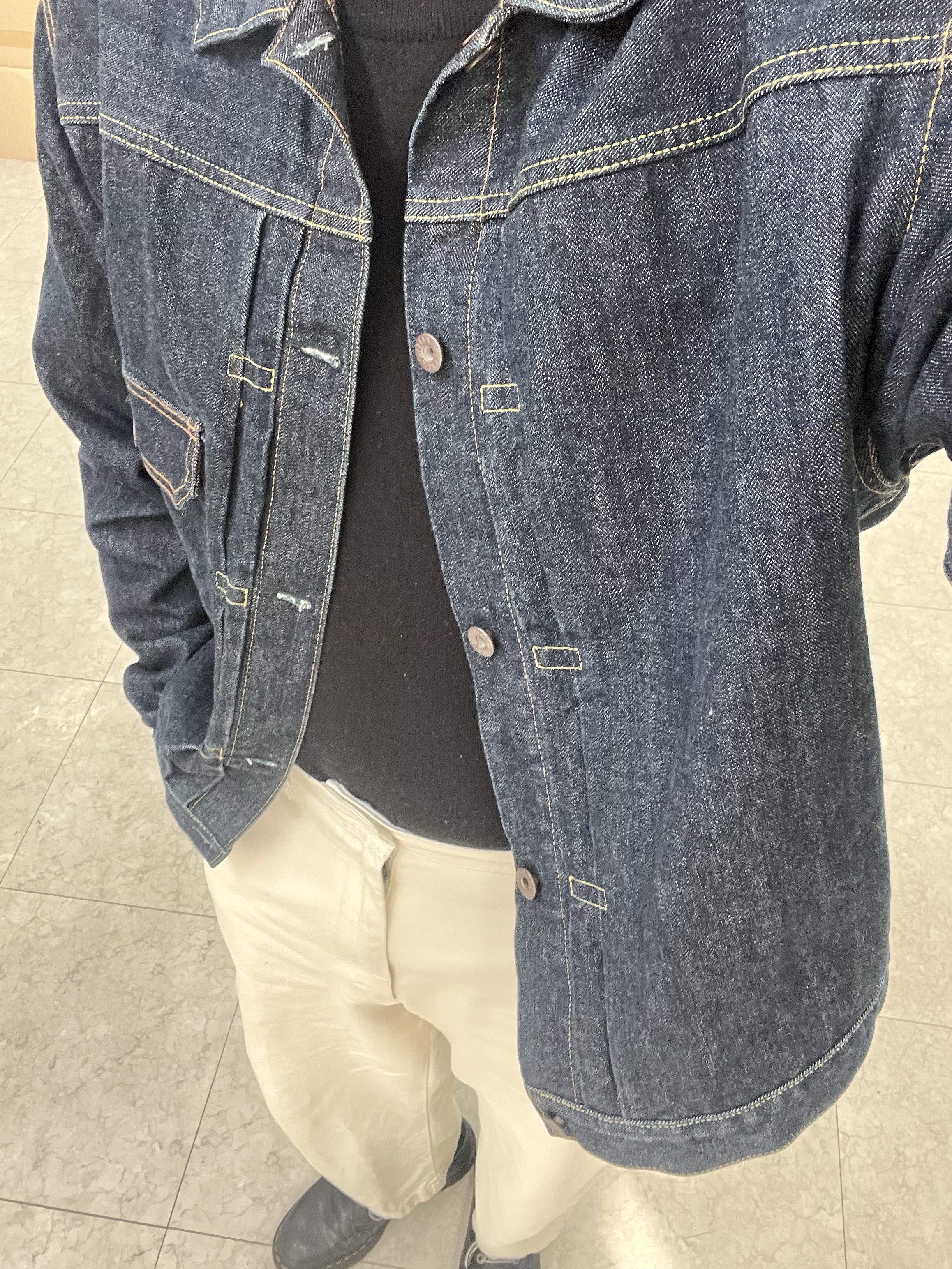 Kapital 14 oz. Denim 1ST One Wash Jacket Indigo, Dr. Martens x Thisisneverthat 1461 Waxed Full Grain Black 착용 스타일 - 4