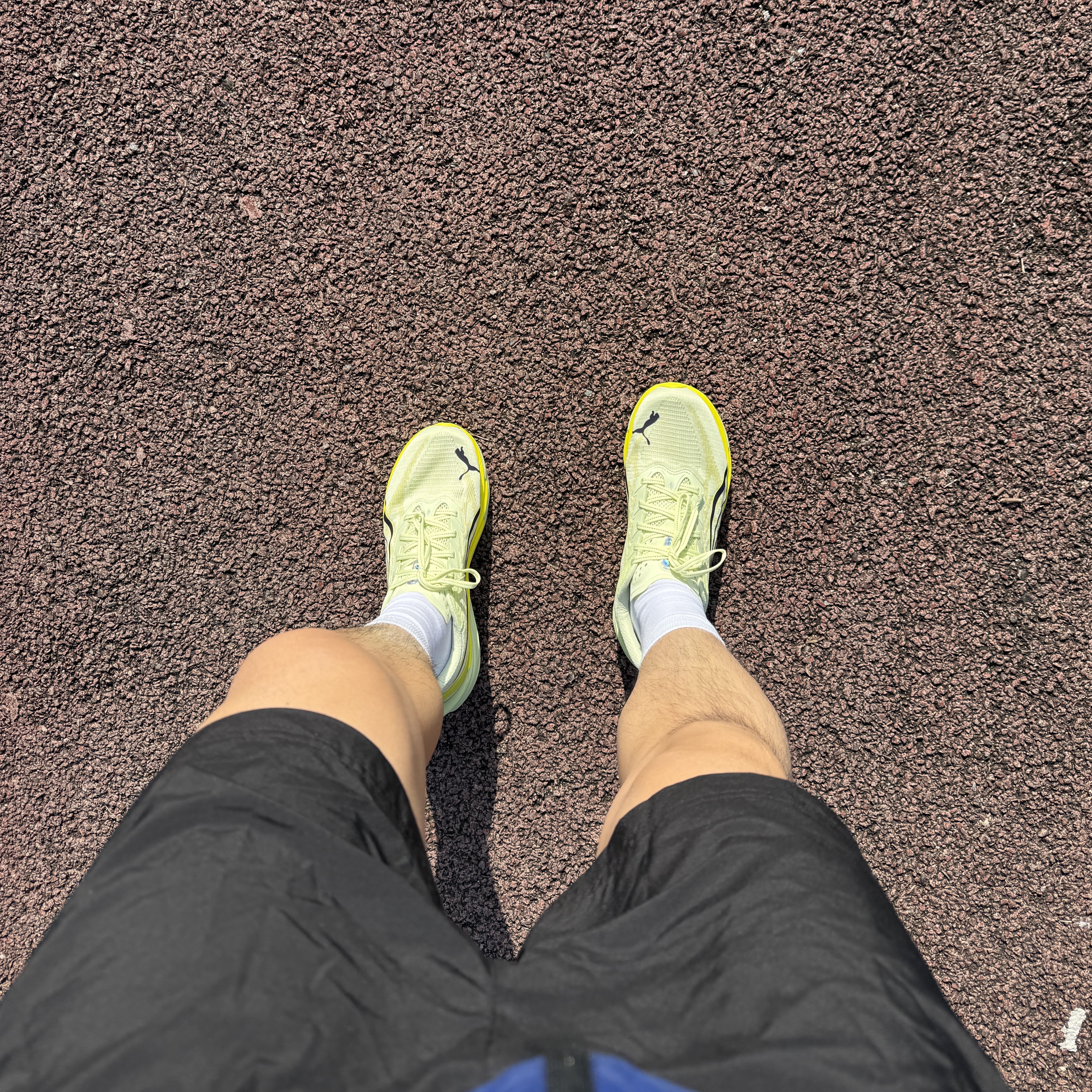 Puma Deviate Nitro 4 Wide Apple Spritz Lux Lime 착용 스타일