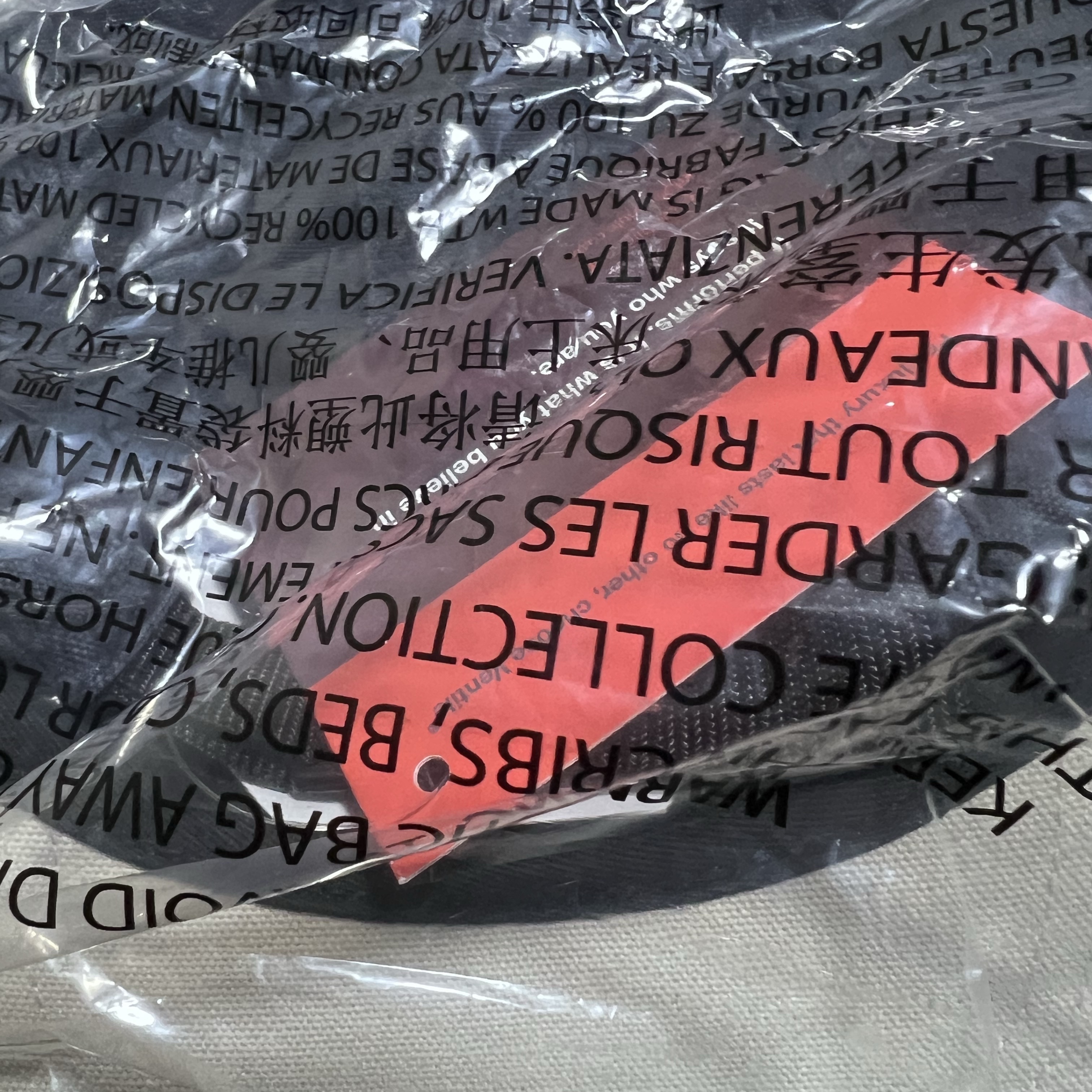 Supreme Ventile Camp Cap Navy - 25SS 착용 스타일 - 2