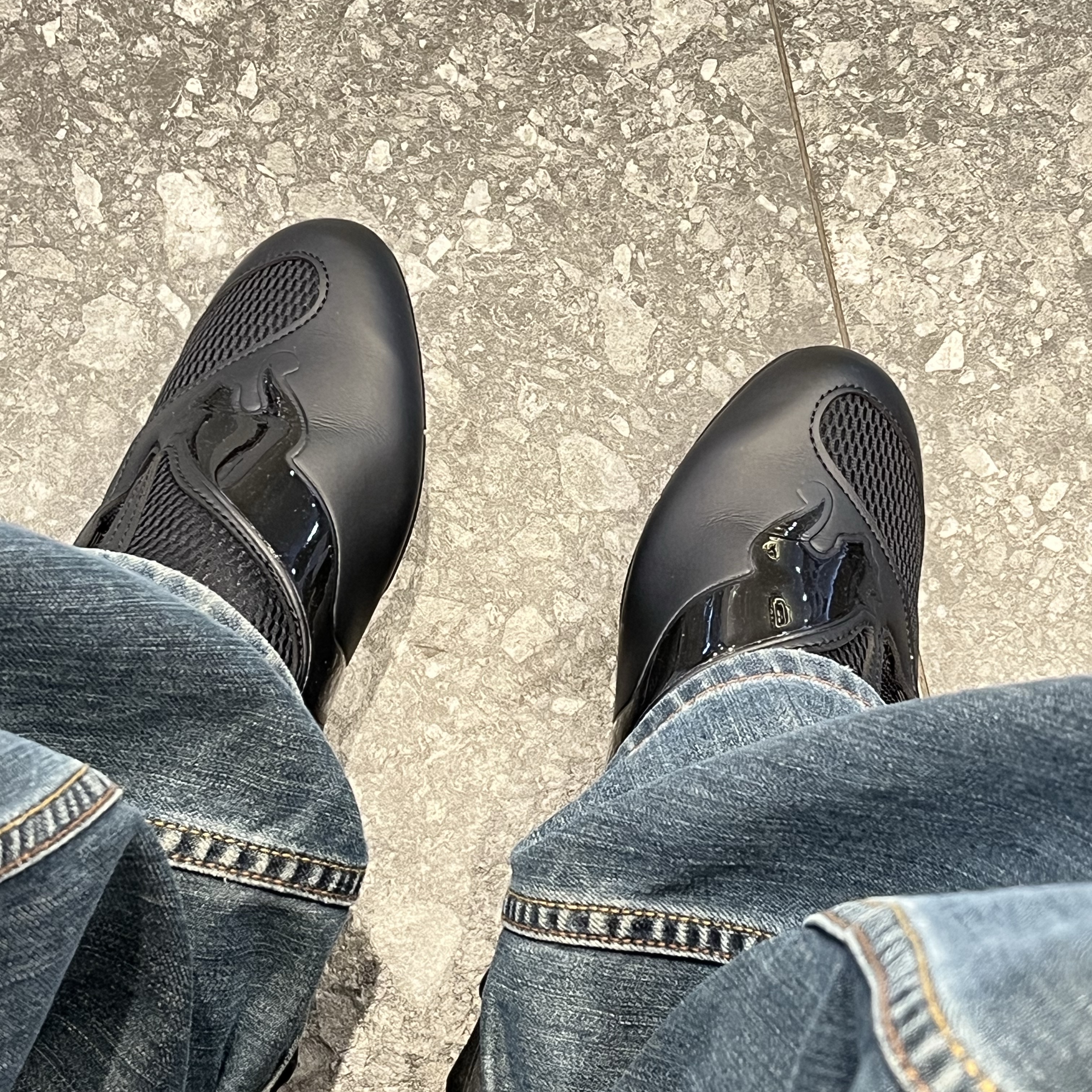 Puma V-S1 Black 착용 스타일 - 1