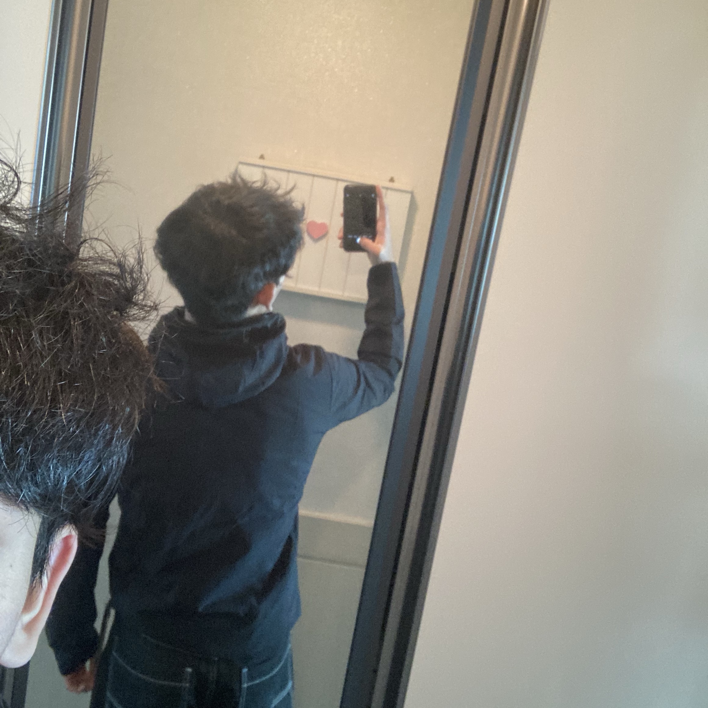 Arc'teryx Atom SL Hoody Black 착용 스타일 - 2