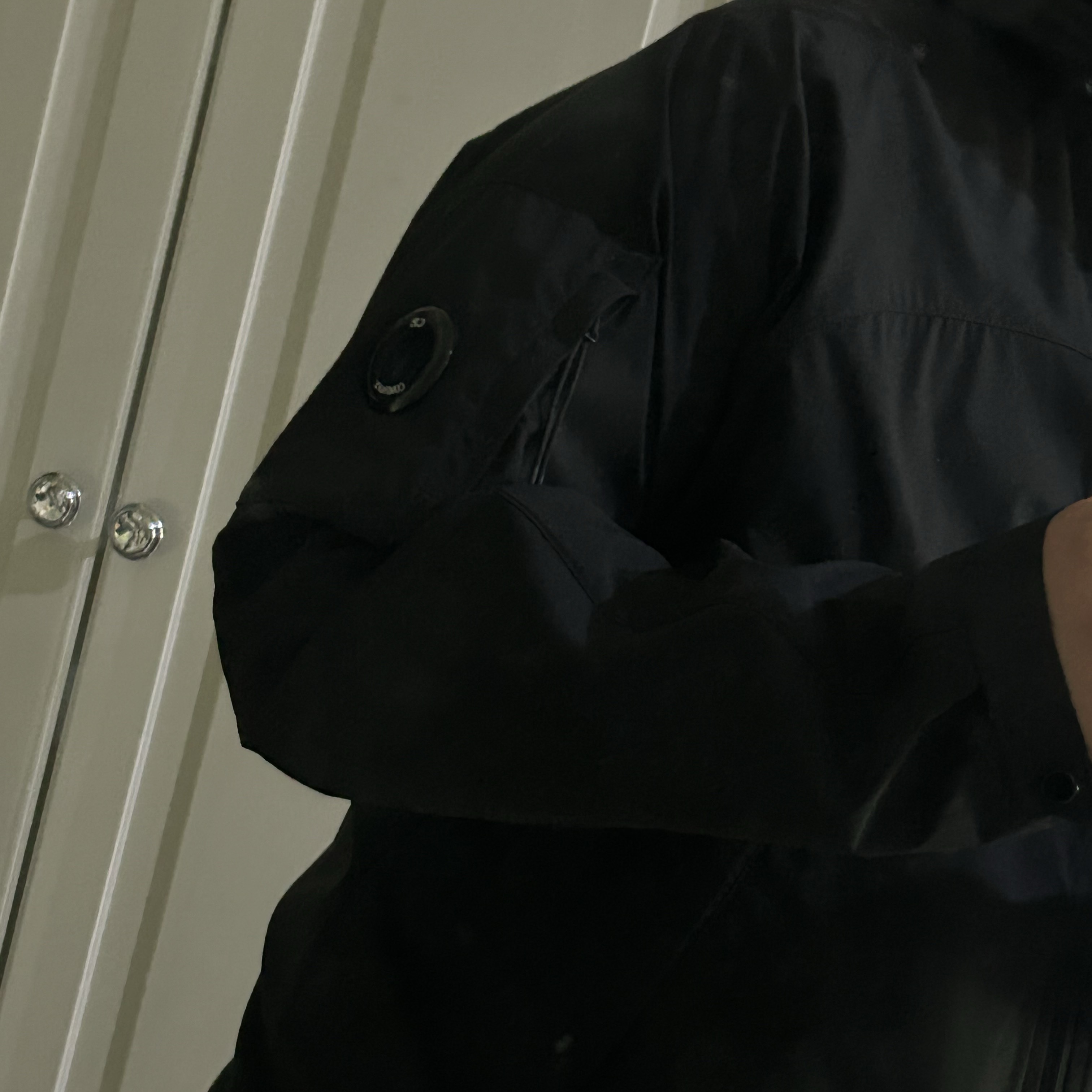 C.P. Company Pro-Tek Hooded Lens Jacket Black - 26SS 착용 스타일