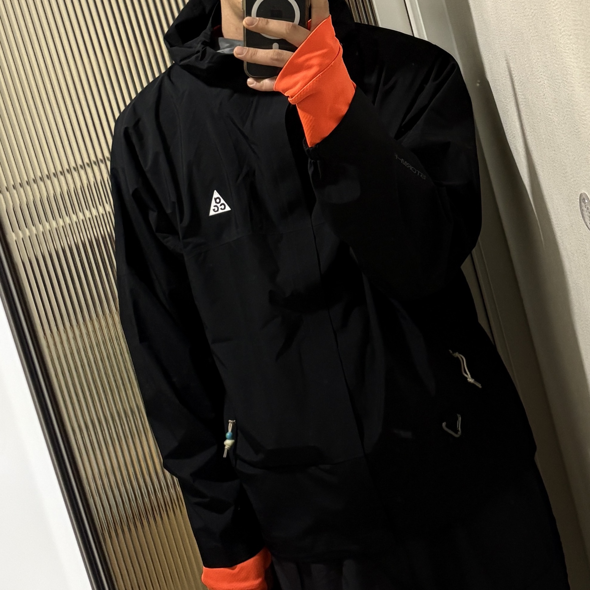 Nike ACG Storm-Fit ADV Cascade Rains Full Zip Jacket Black - Asia, Alex Zono I Dig Running Trucker Hat OG Brown - CapeTown 착용 스타일 - 2