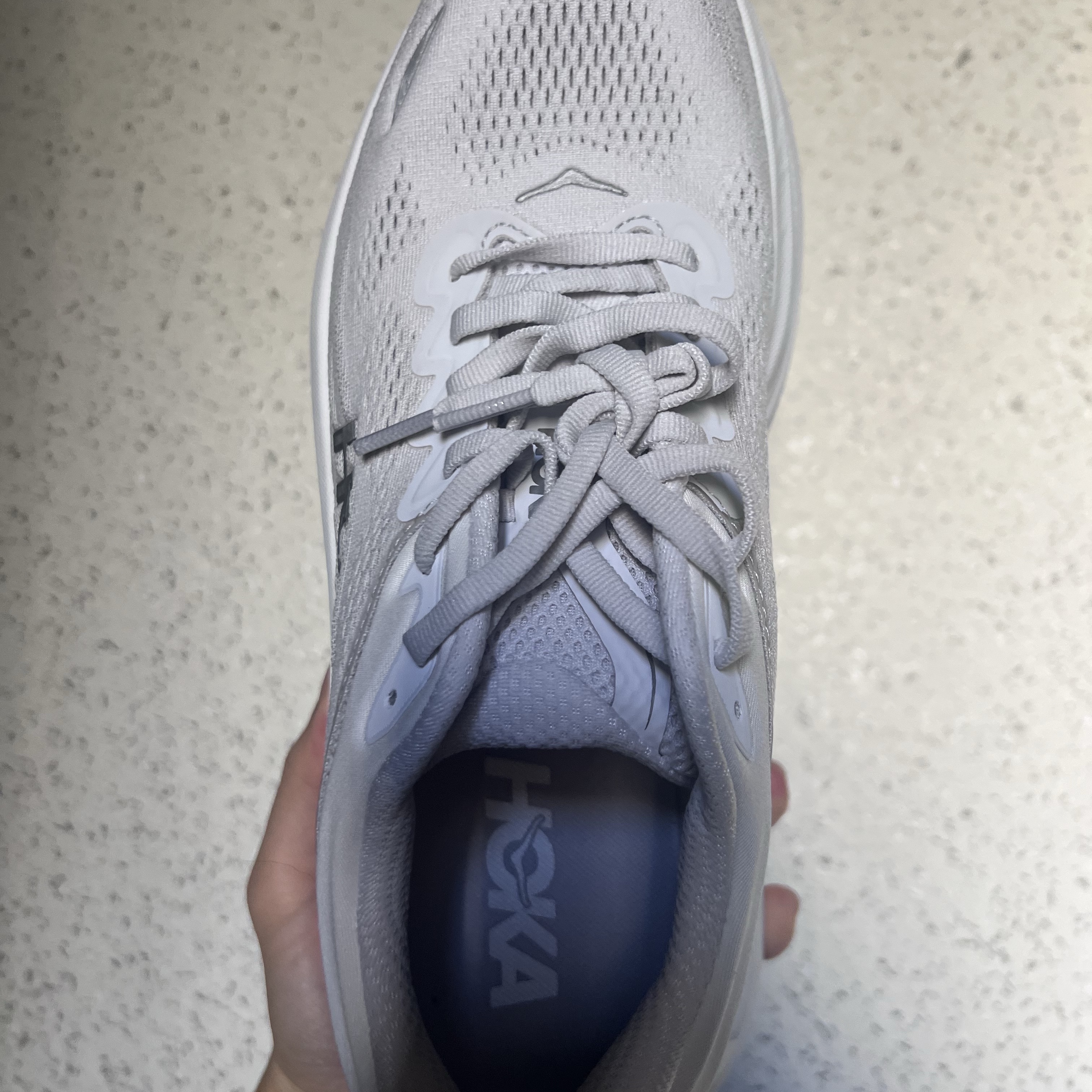(W) Hoka Bondi 9 Stardust Silver - Wide 착용 스타일 - 4