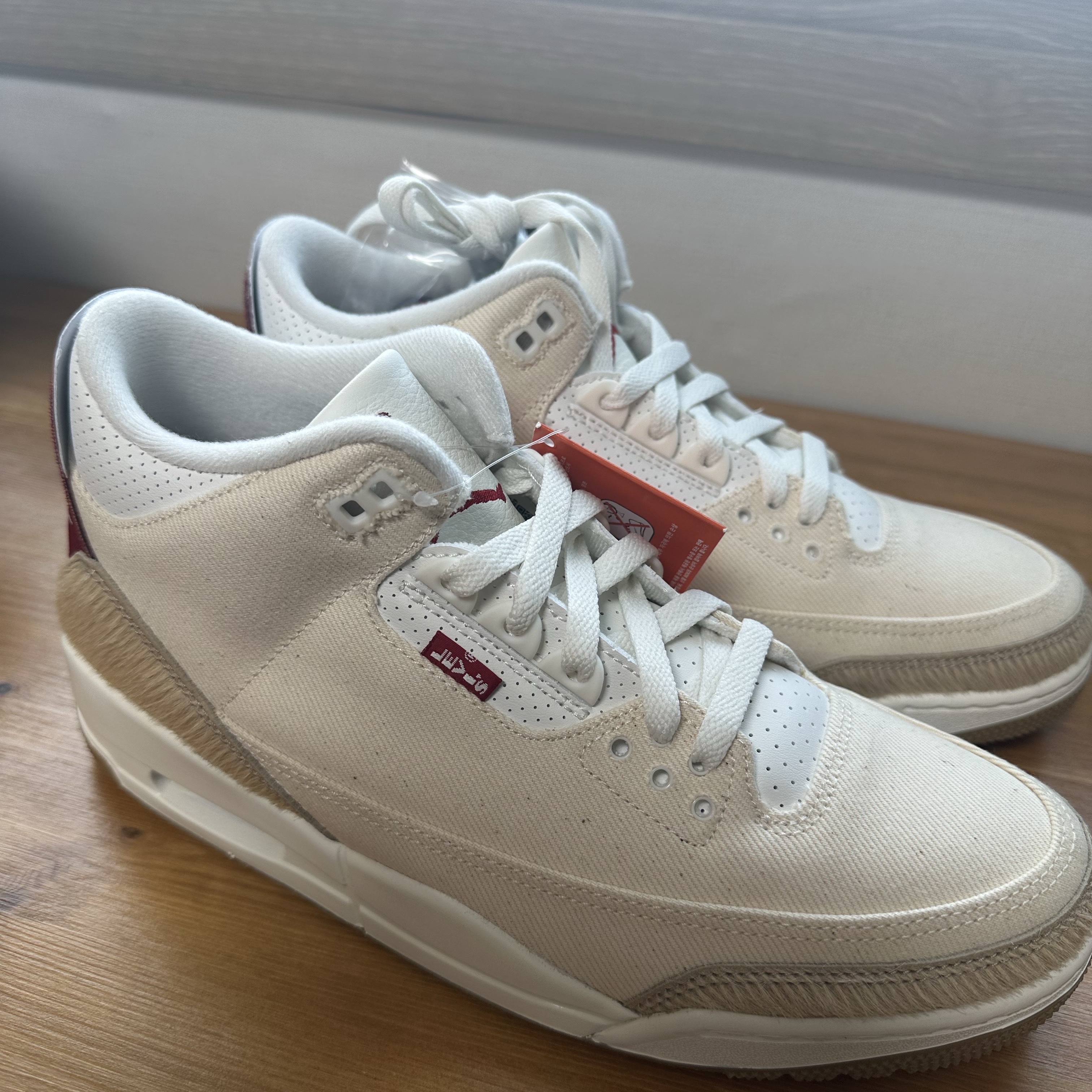 Jordan 3 x Levi’s Ecru Denim 착용 스타일 - 1
