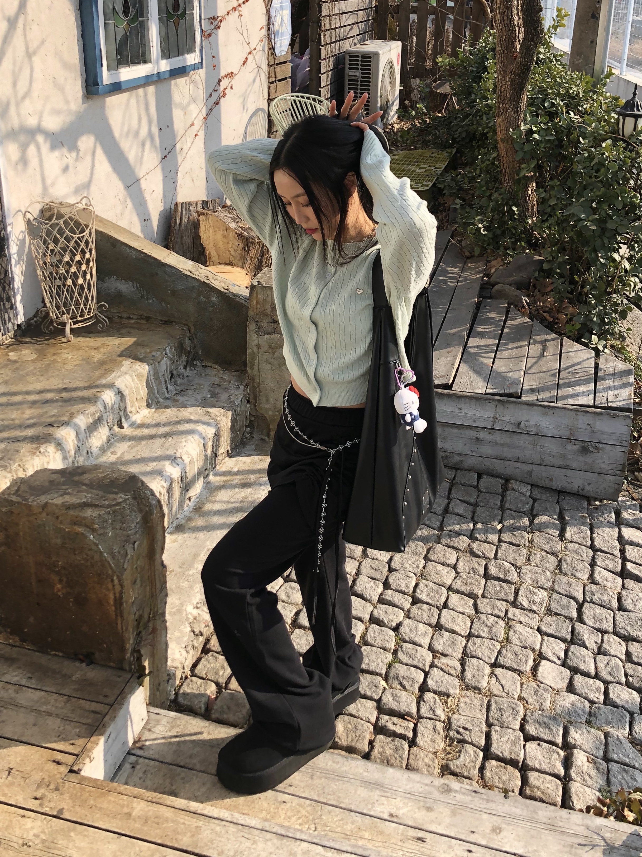 Riomeu Two-way Shirring Layered Skirt Pants Black 착용 스타일