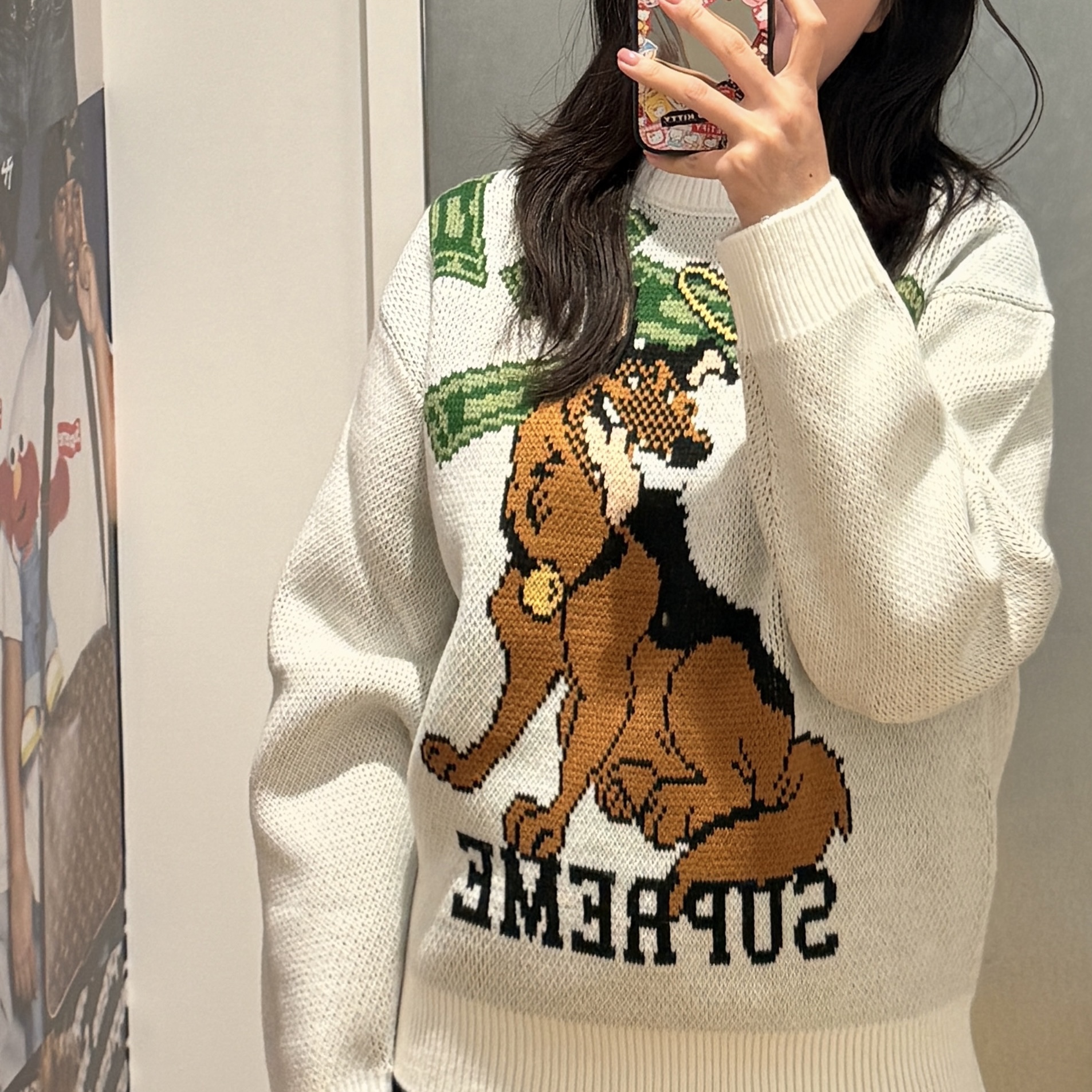 Supreme All Dogs Go To Heaven Sweater White - 25FW 착용 스타일