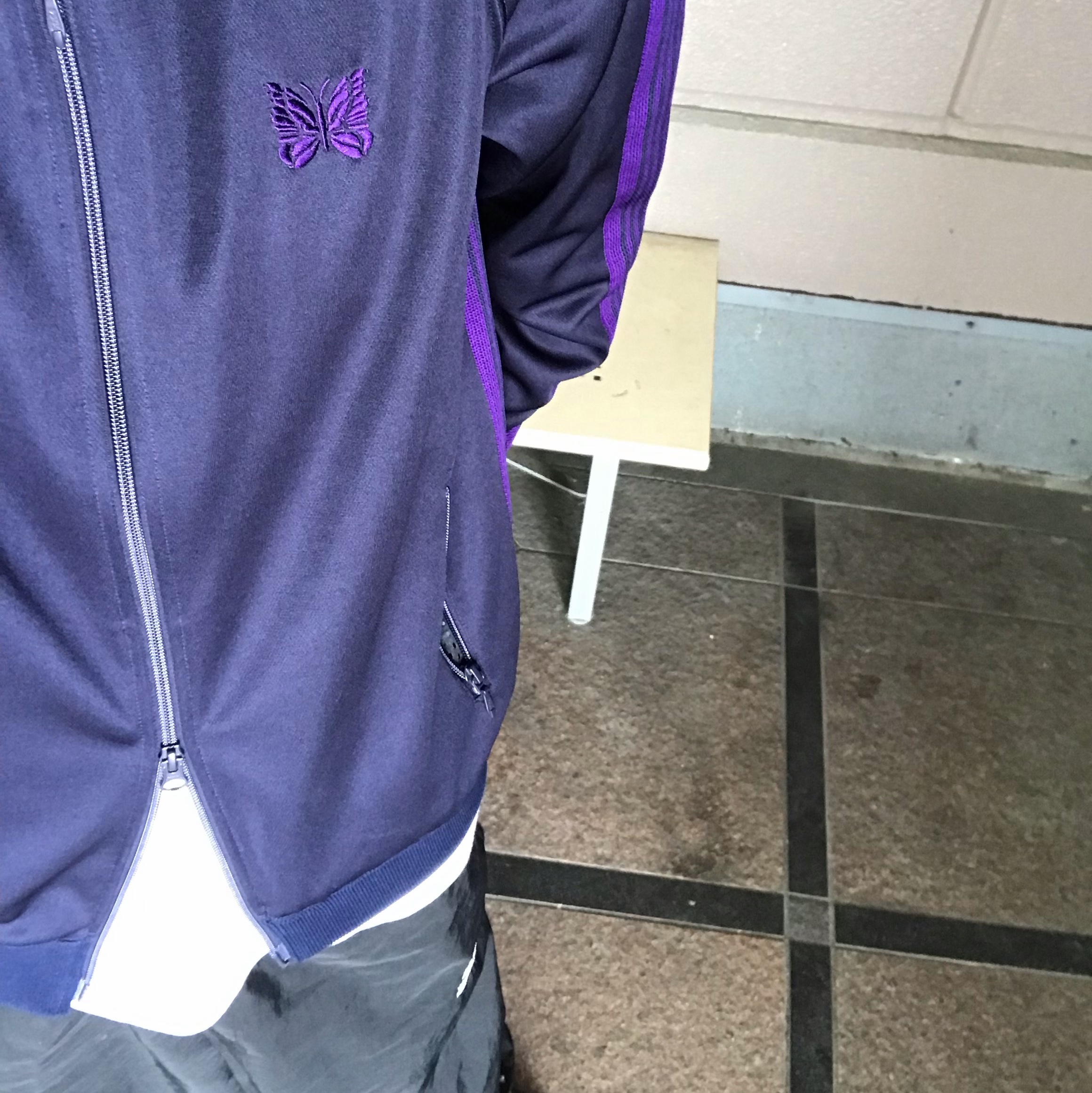 Needles Track Jacket Poly Smooth Navy 착용 스타일 - 4